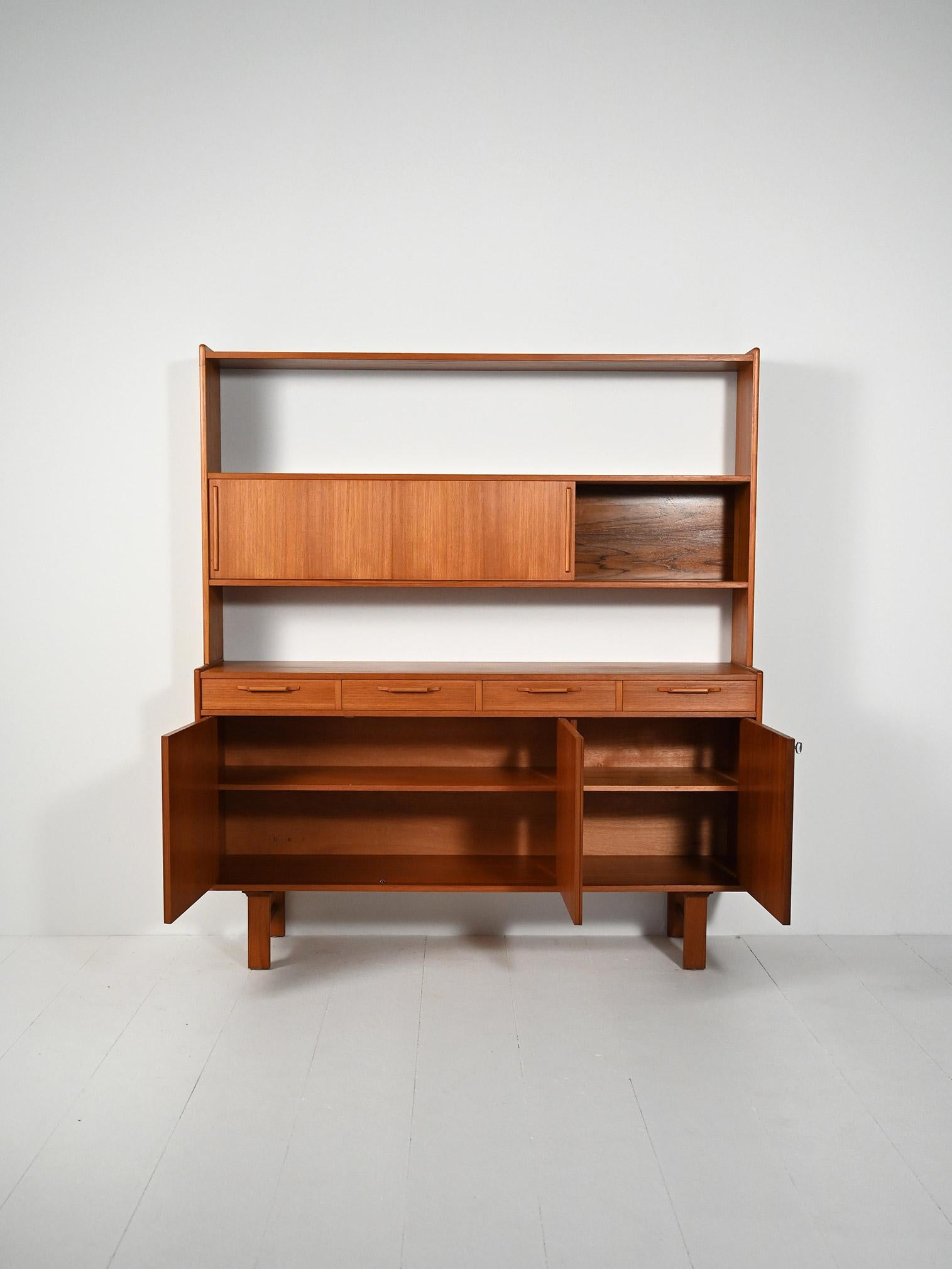 Scandinavian Sideboard con libreria in teak, anni ’60 For Sale