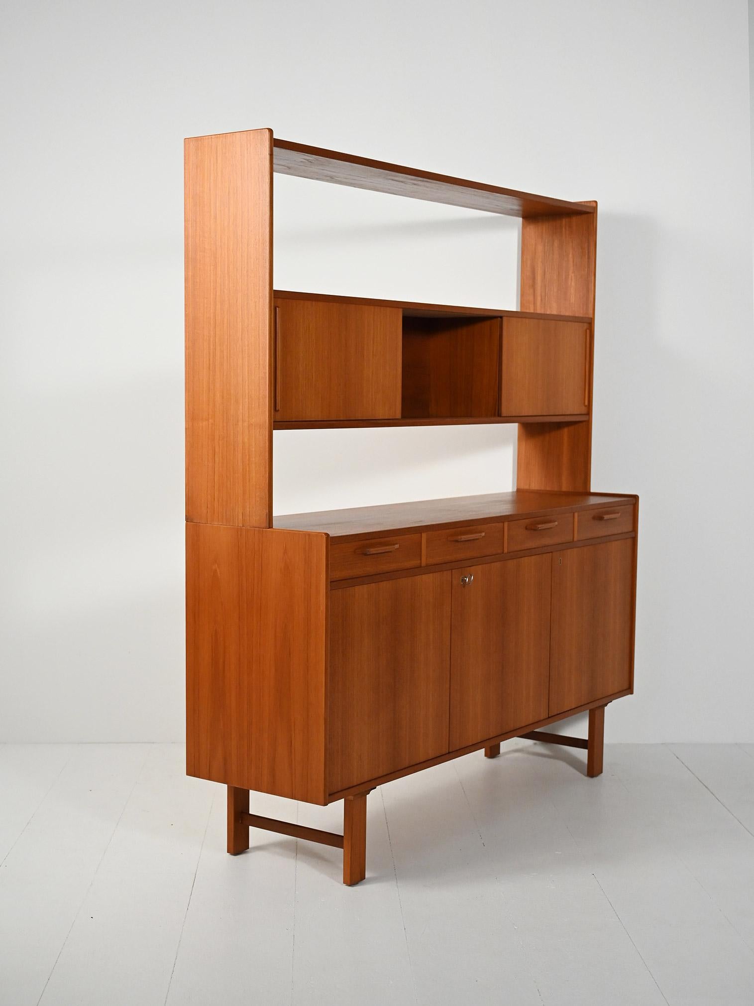 Sideboard con libreria in teak, anni ’60 In Good Condition For Sale In Brescia, IT