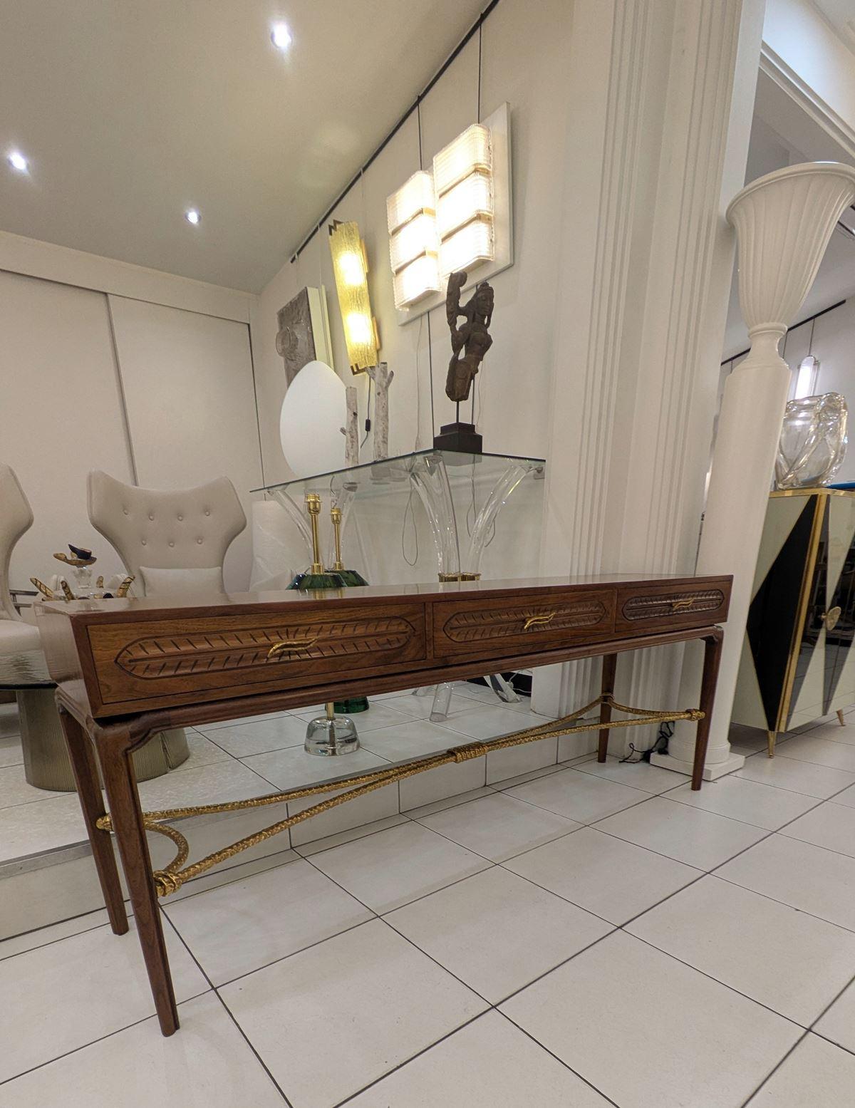 Credenza/console con 3 cassetti, 1940 circa, legno e bronzo in vendita 8