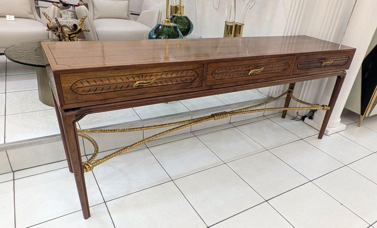 Credenza/console con 3 cassetti, 1940 circa, legno e bronzo in vendita 2