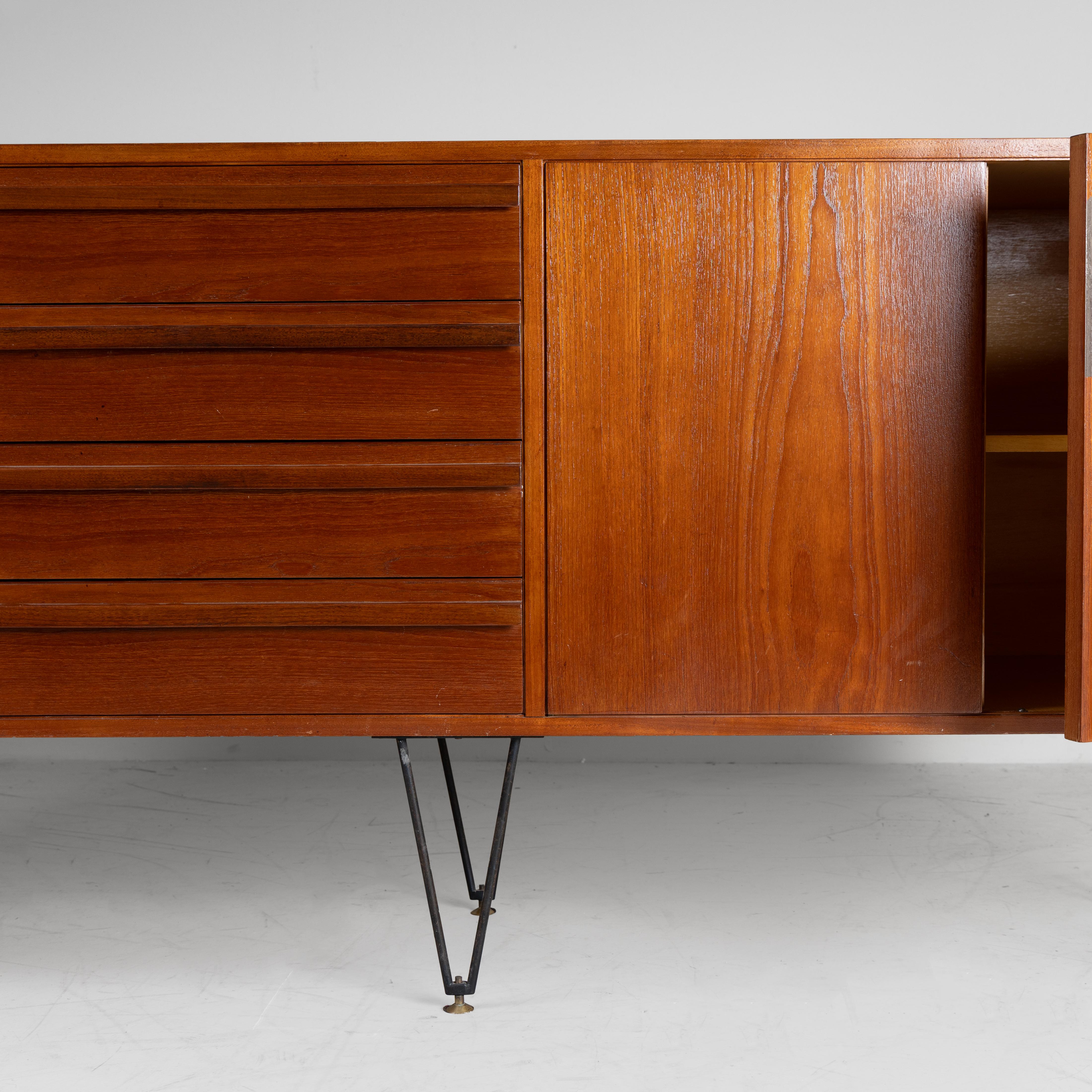 Aparador/Credenza, Manifattura Italiana, 1960 en venta 13