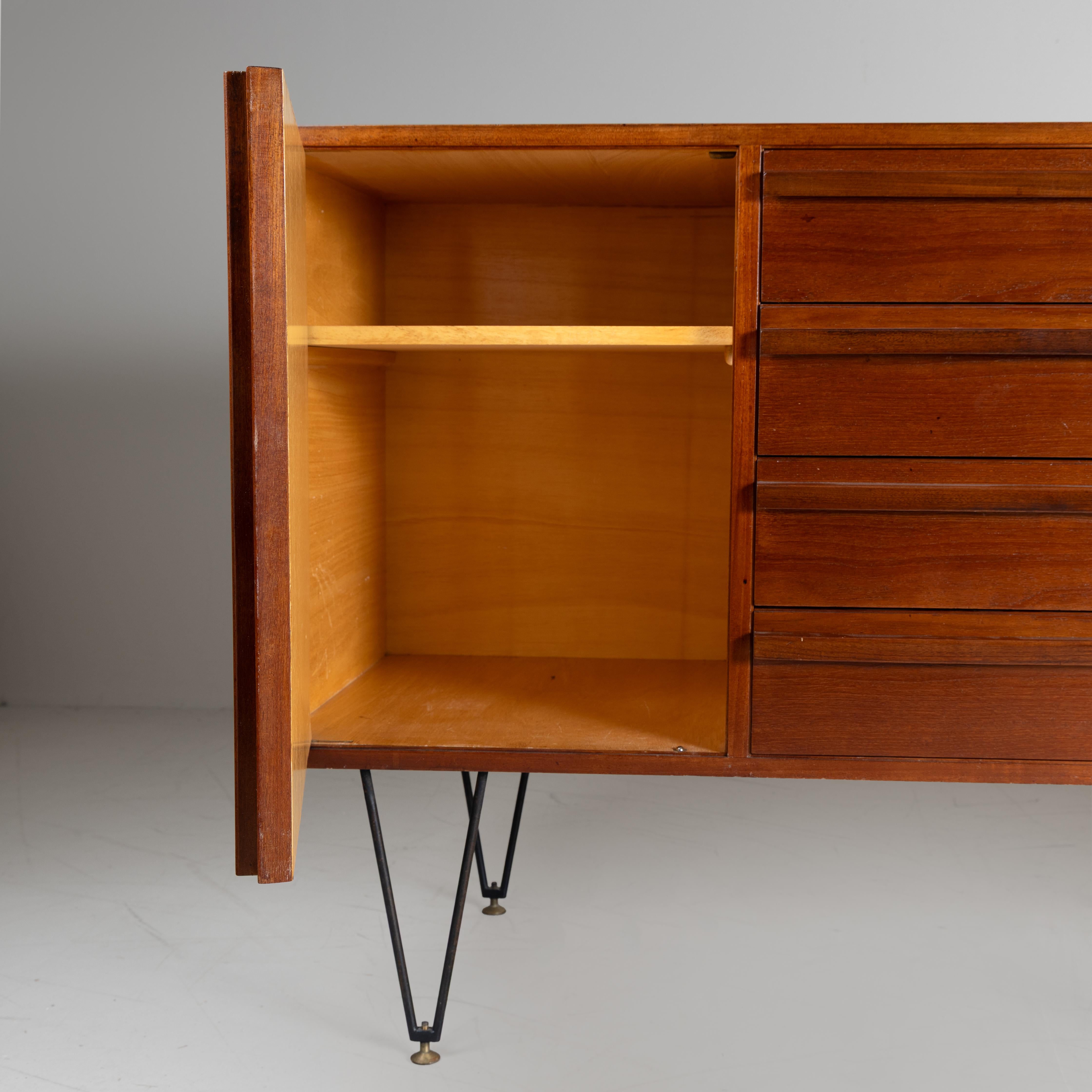 Aparador/Credenza, Manifattura Italiana, 1960 en venta 14