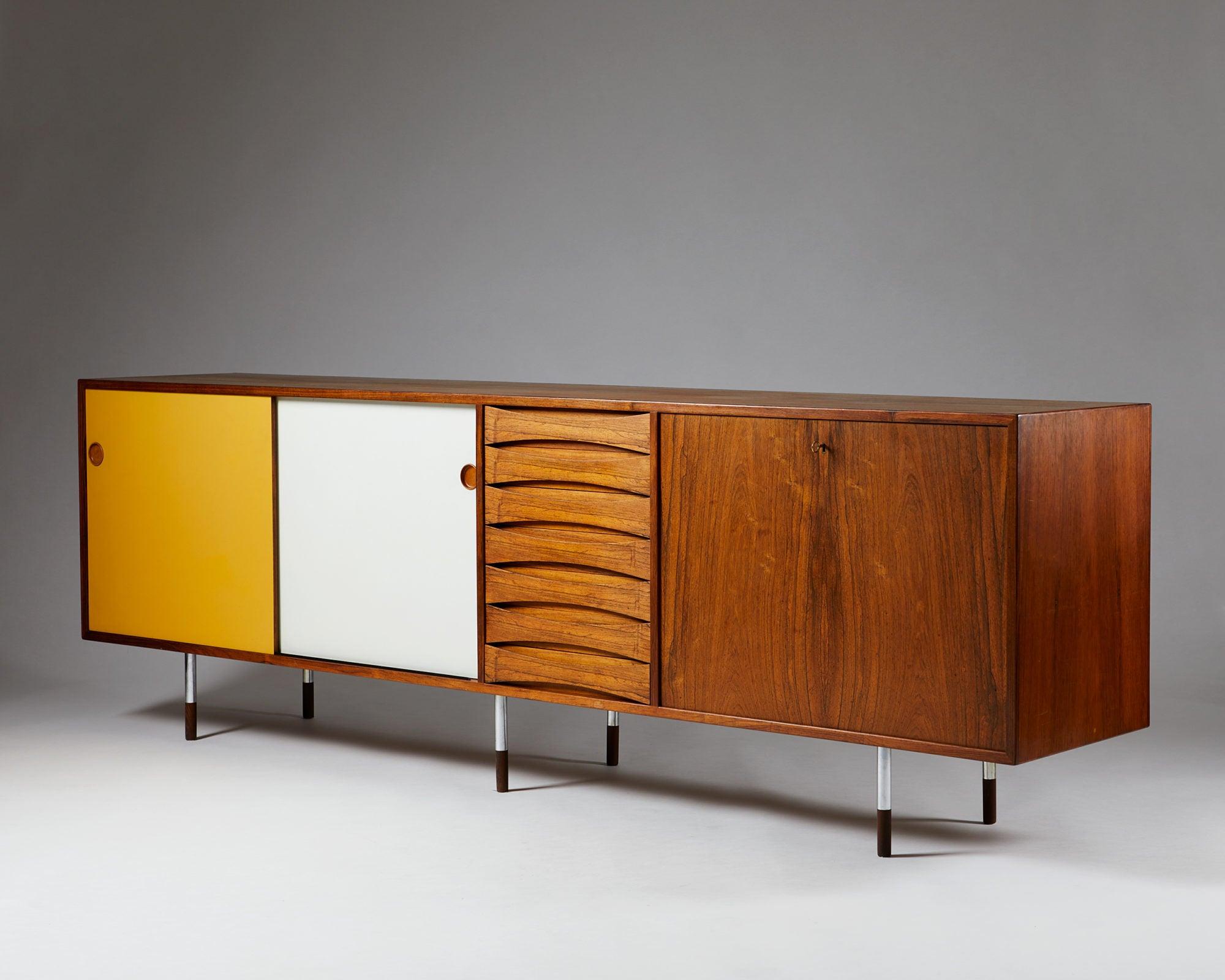 Danish Sideboard “Credenza” Model 29A Designed by Arne Vodder for Sibast, Denmark, 1958