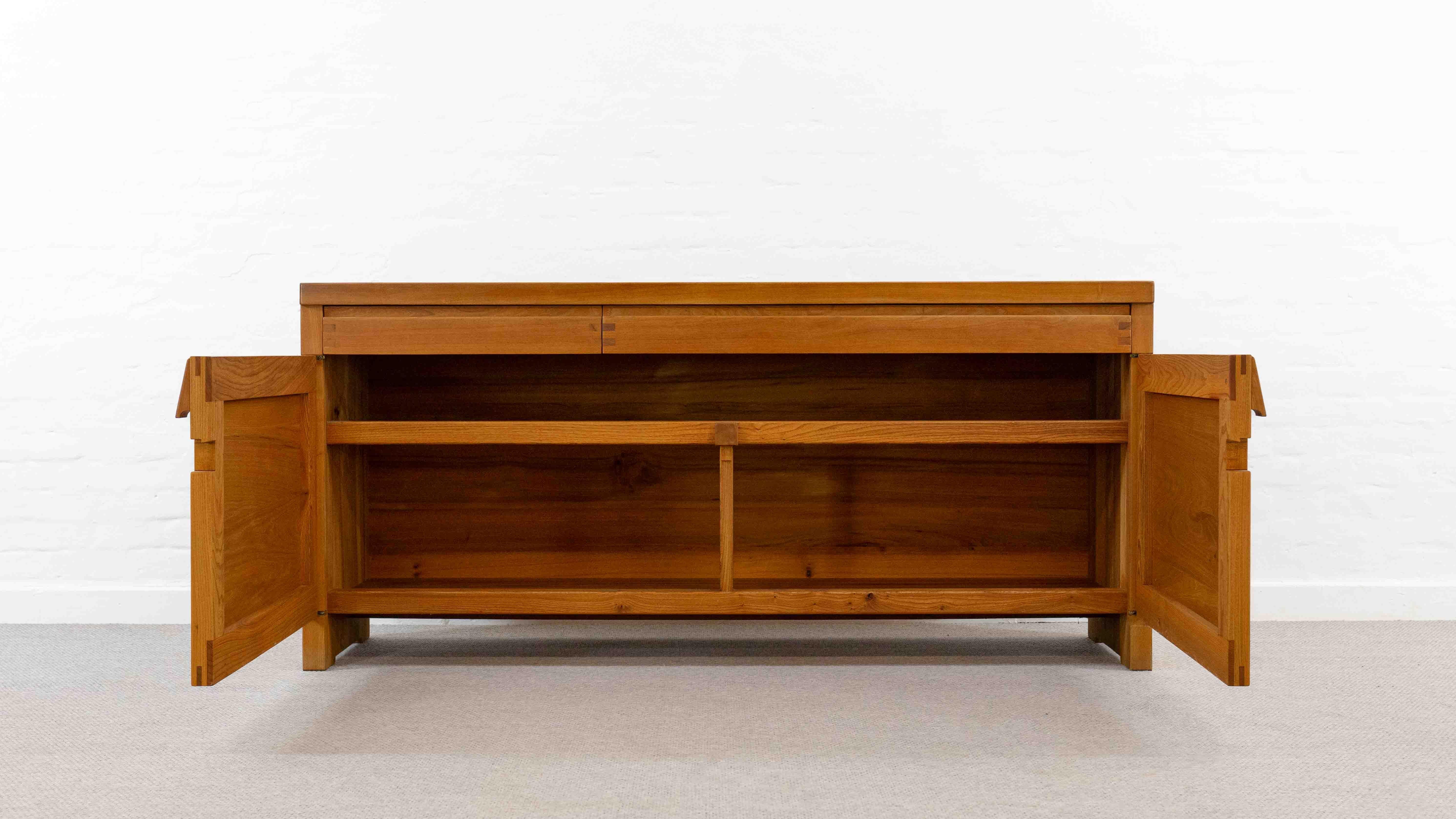 Sideboard / Credenza R08 by Pierre Chapo in Solid Elm For Sale 4