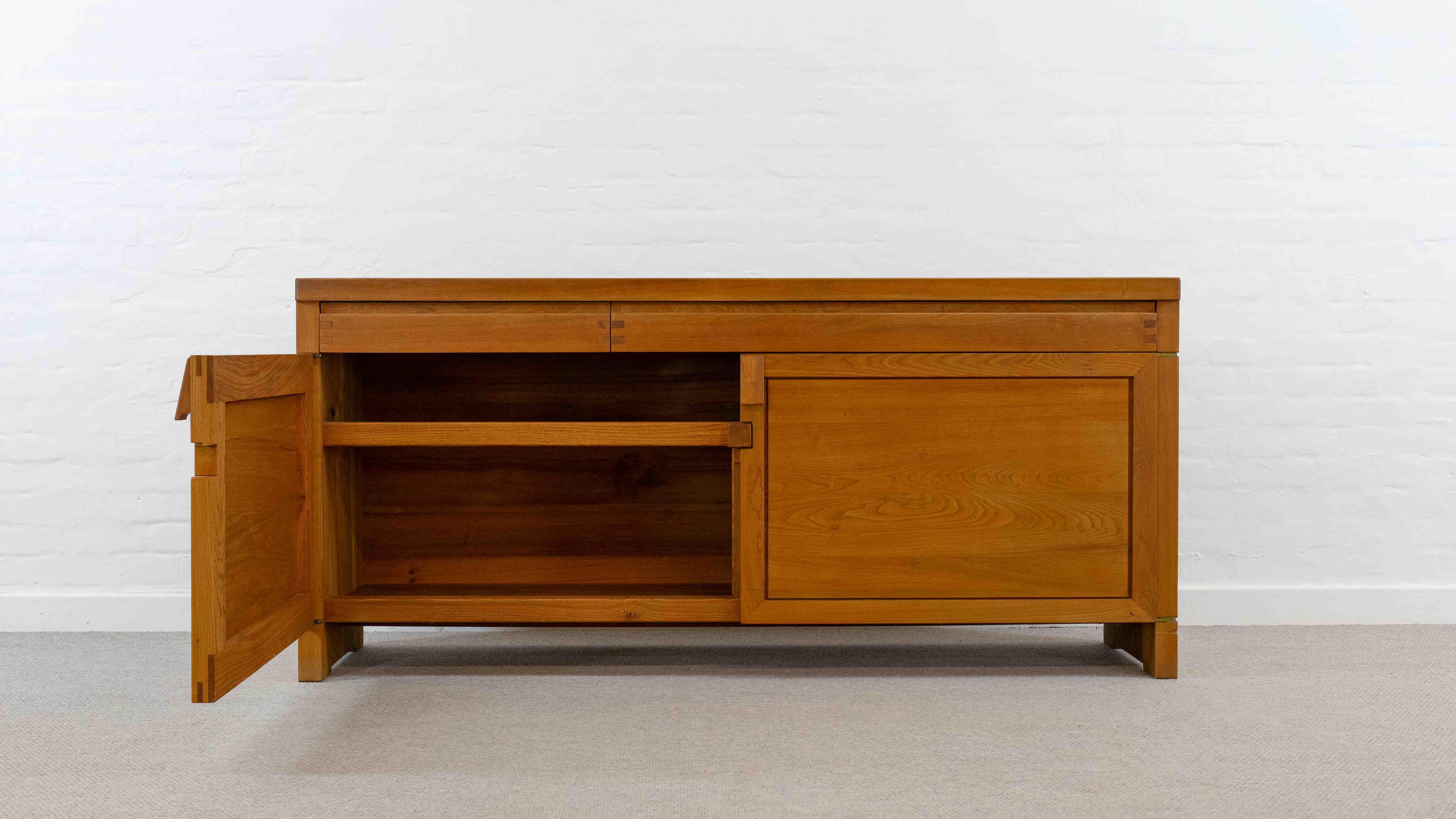 Sideboard / Credenza R08 by Pierre Chapo in Solid Elm For Sale 3
