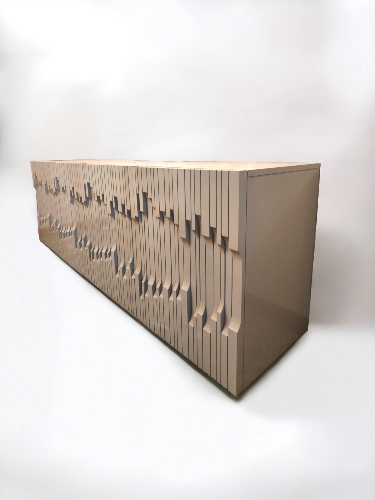 Italian norman sideboard series sideboard designed by Luciano Frigerio of Desio 1970s For Sale
