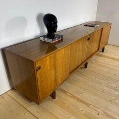 Sideboard danese anni ’60 in brazilian wood – Henry Rosengren Hansen