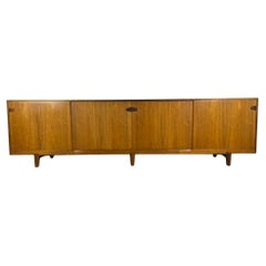 Credenza danese anni '60 in legno brasiliano - Henry Rosengren Hansen