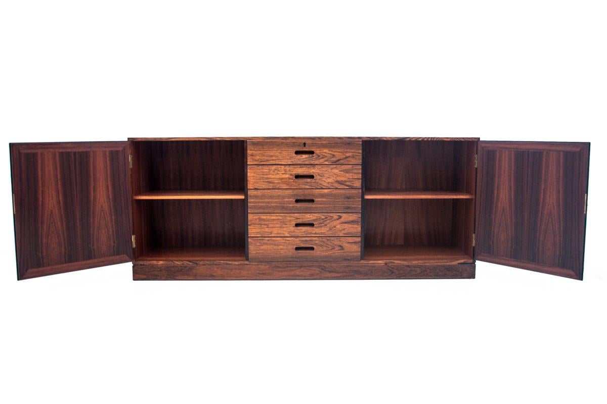 Sideboard, Danish Design by Kai Winding for Hundevad & Co, circa 1960 For Sale 1