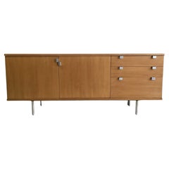 Design d' buffet d'Alain Richard vers 1950 produit par Meubles TV