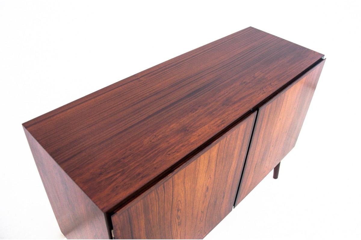 Walnut Sideboard Designed by Gunni Omann, Denmark, 1960s, Restored For Sale