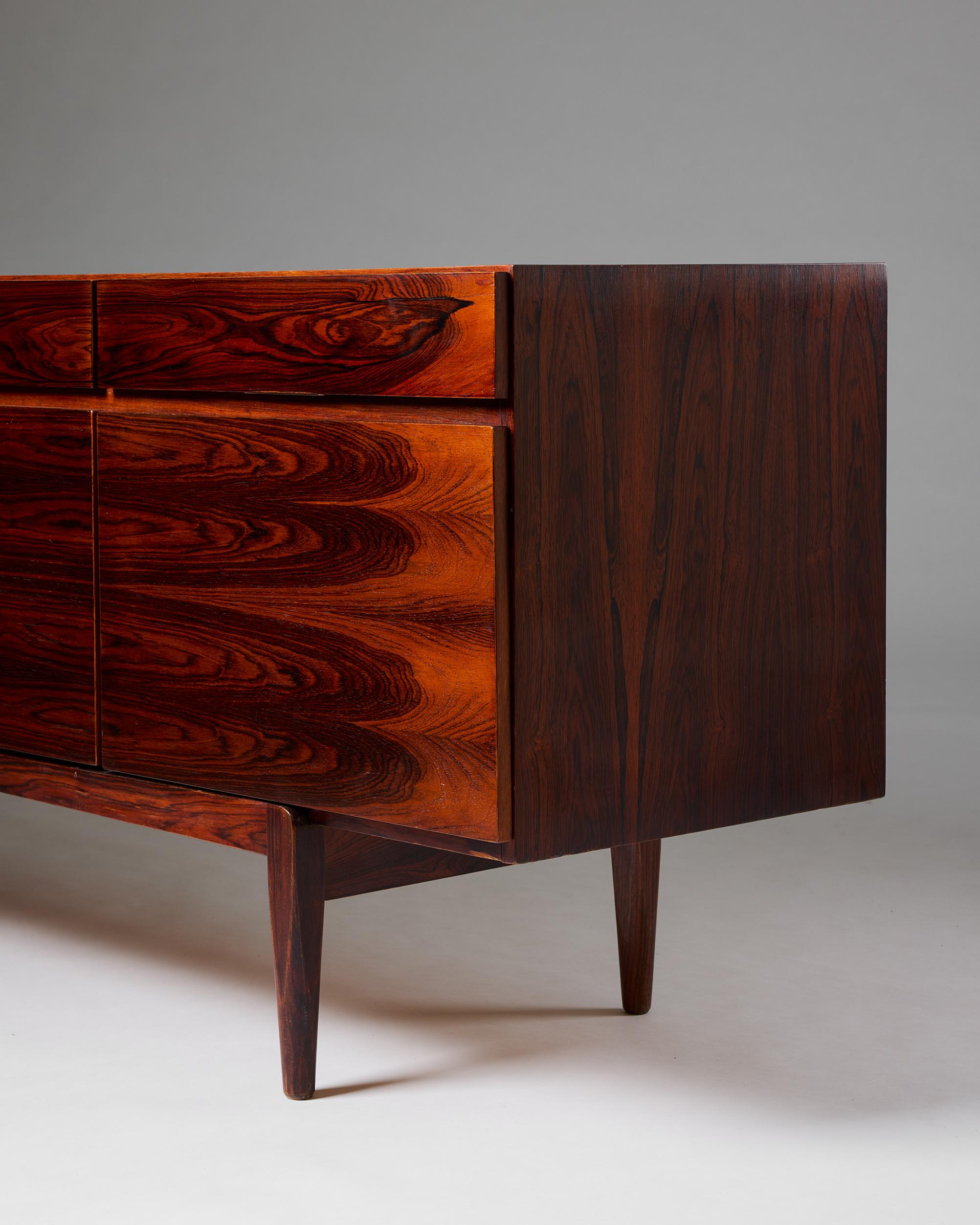Rosewood Sideboard designed by Ib Kofod-Larsen, Denmark, 1960s For Sale
