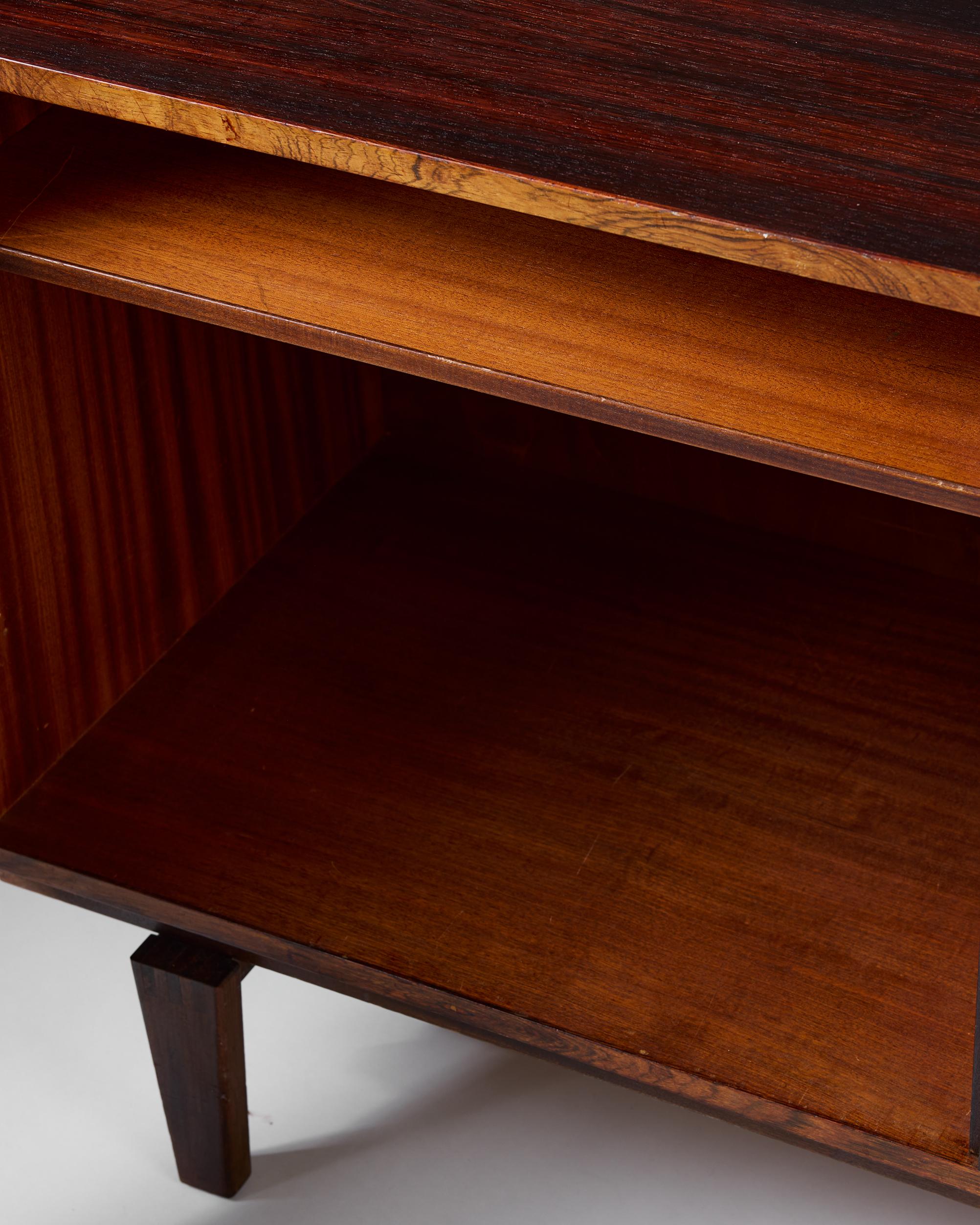 Buffet Designé par Peter Løvig Nielsen en vente 2