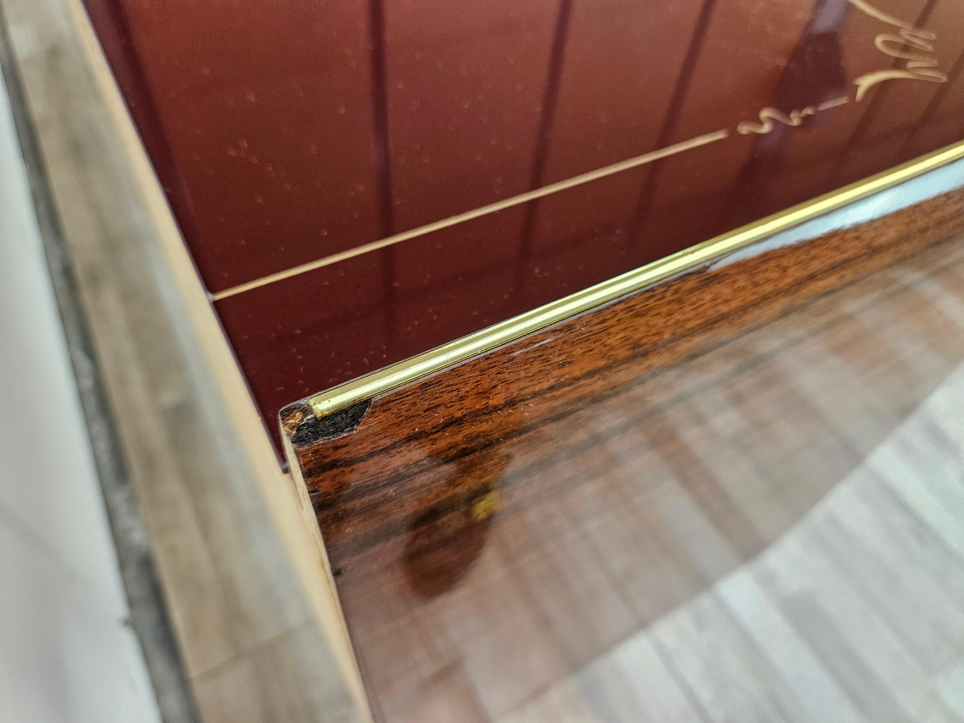 Sideboard di Milano del Mid Century in mogano e otton con vetro lavorato in vendita 3