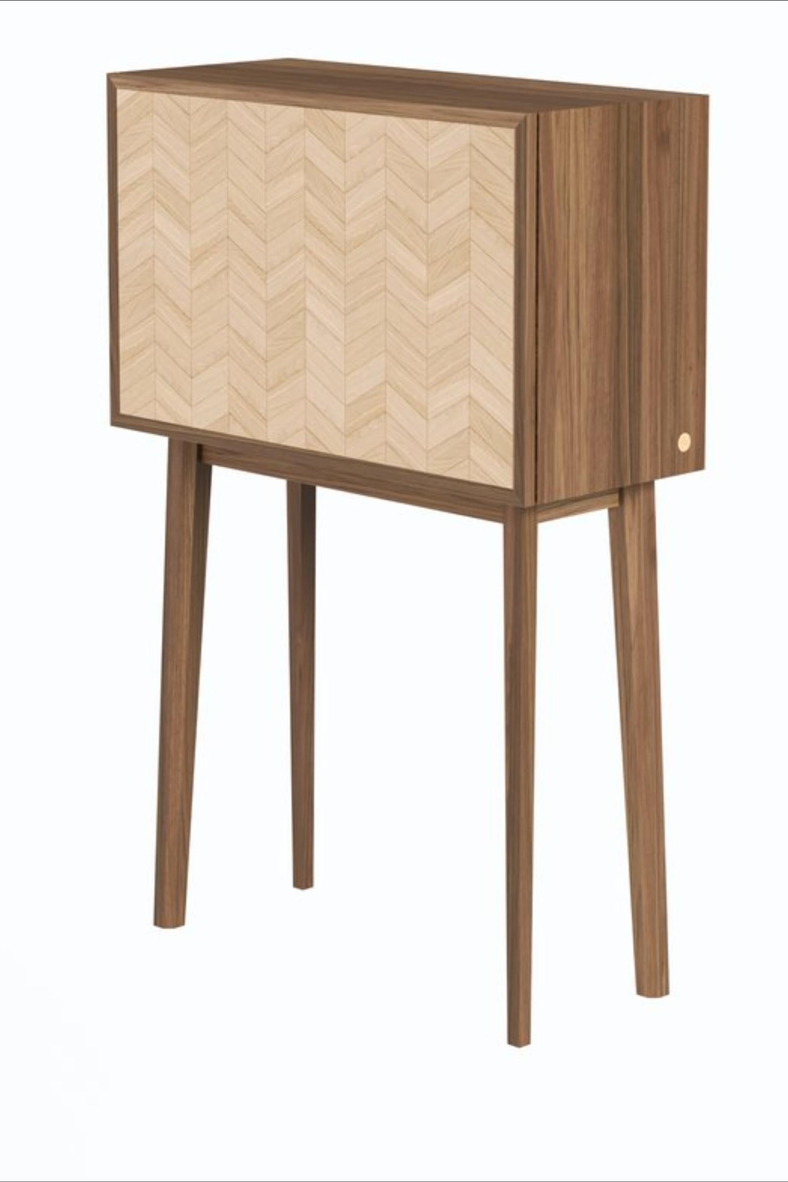 Sideboard, Bar- oder Schreibtisch im Fischgrät-Stil im Angebot 1