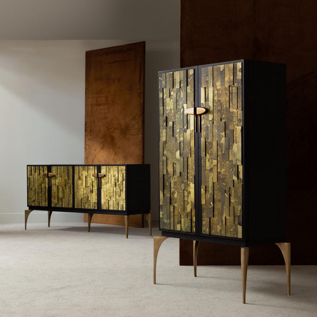 Sideboard Featuring Layered Brass Door Facades In New Condition For Sale In New York, NY