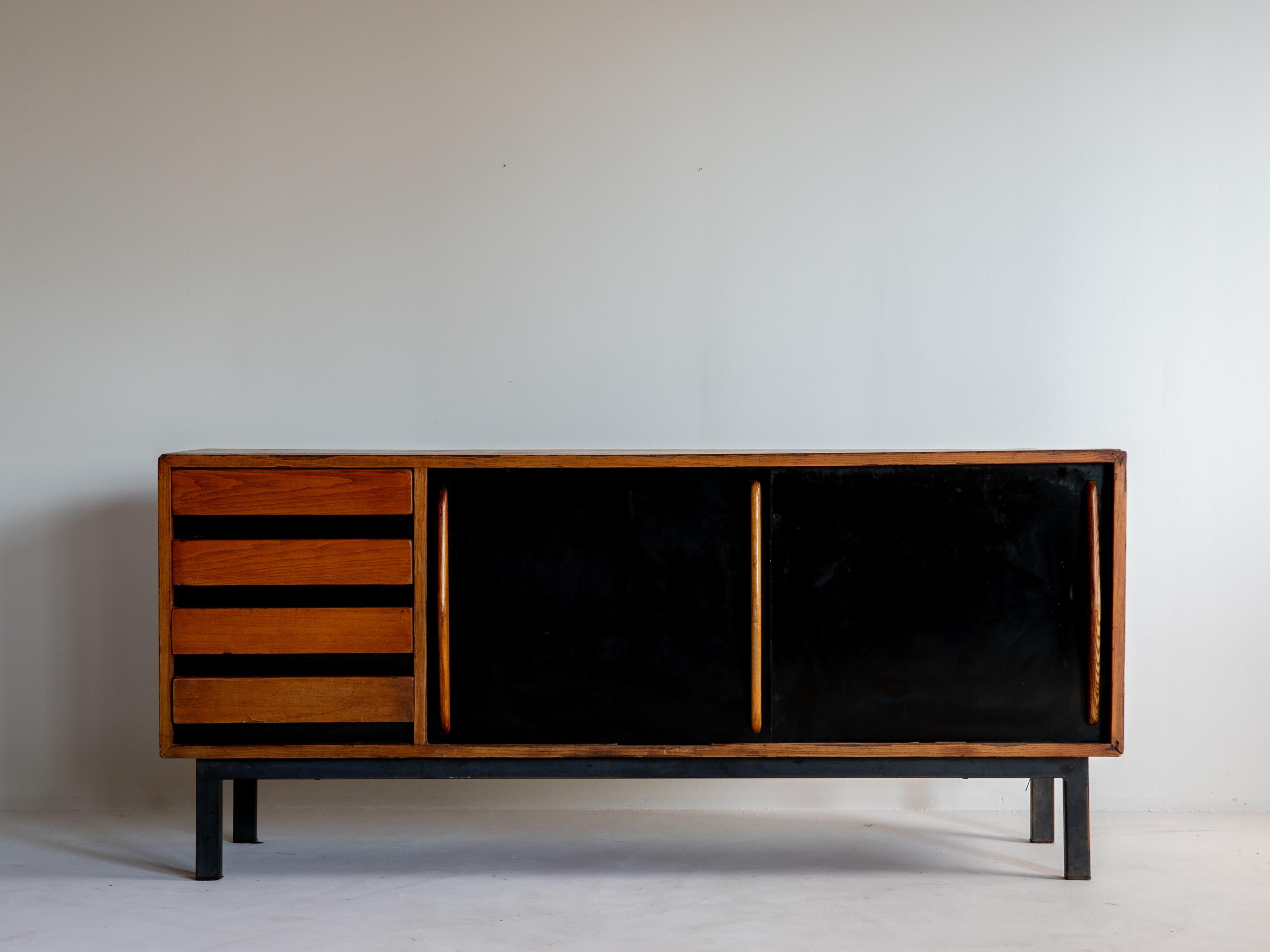 Sideboard designed by Charlotte Perriand.
Designed for the project 