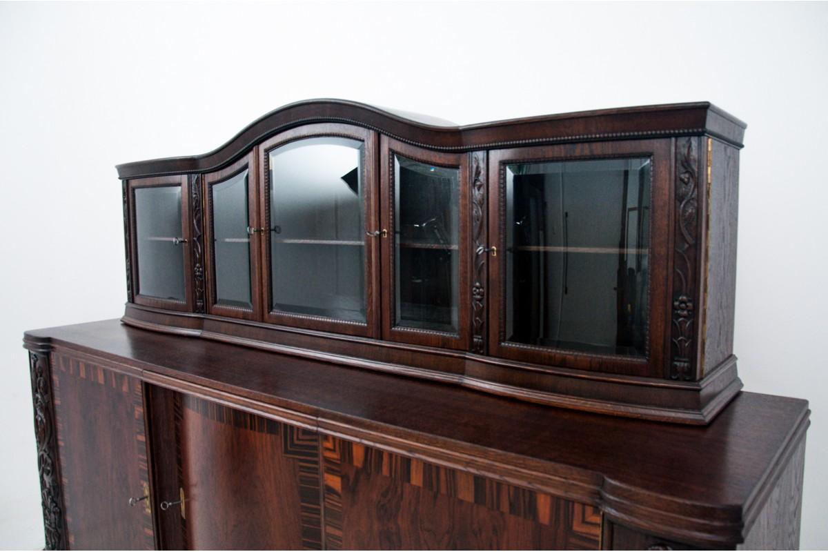 Sideboard from the interwar period. In Good Condition For Sale In Chorzów, PL