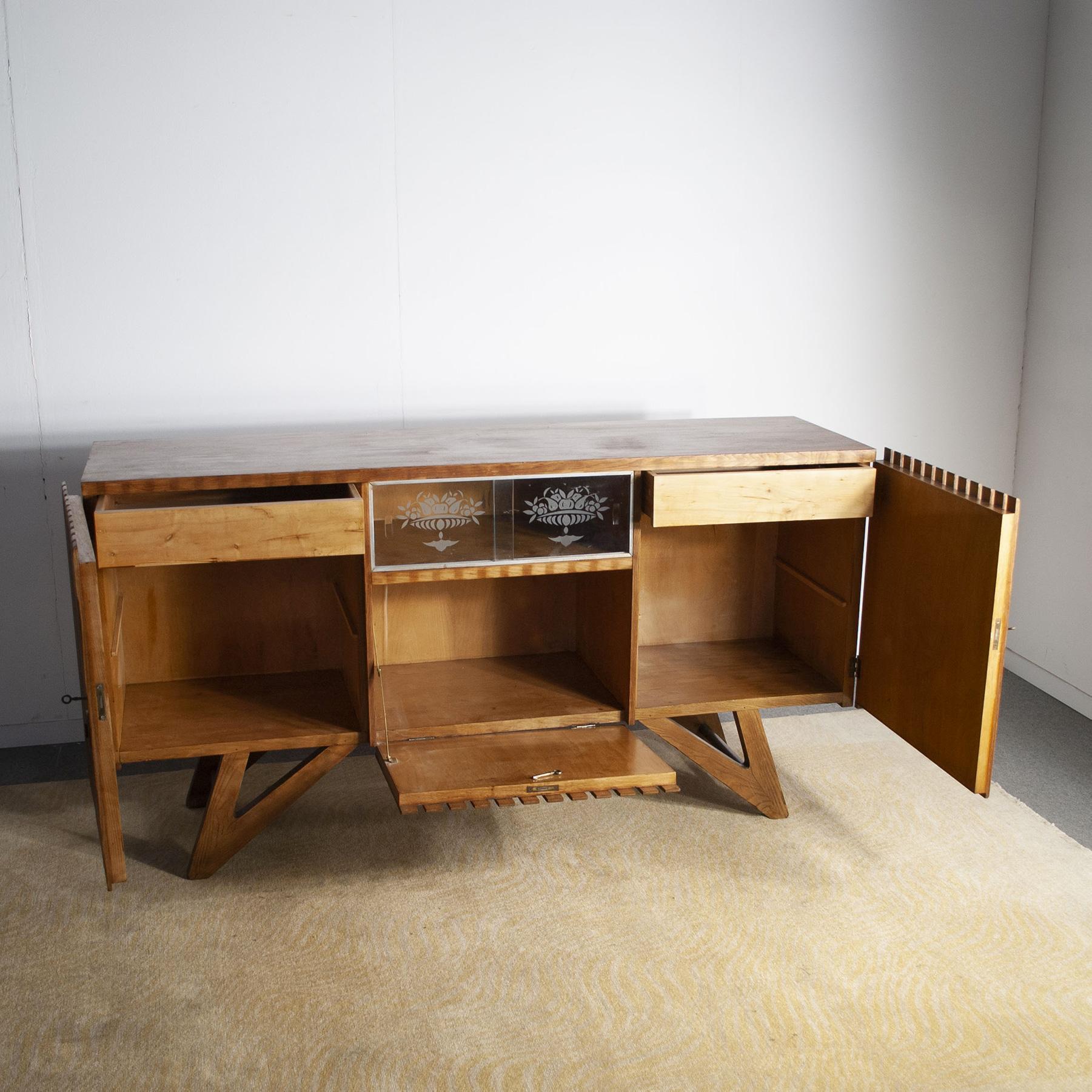 Sideboard from the School of Turin Carlo Mollino For Sale 2