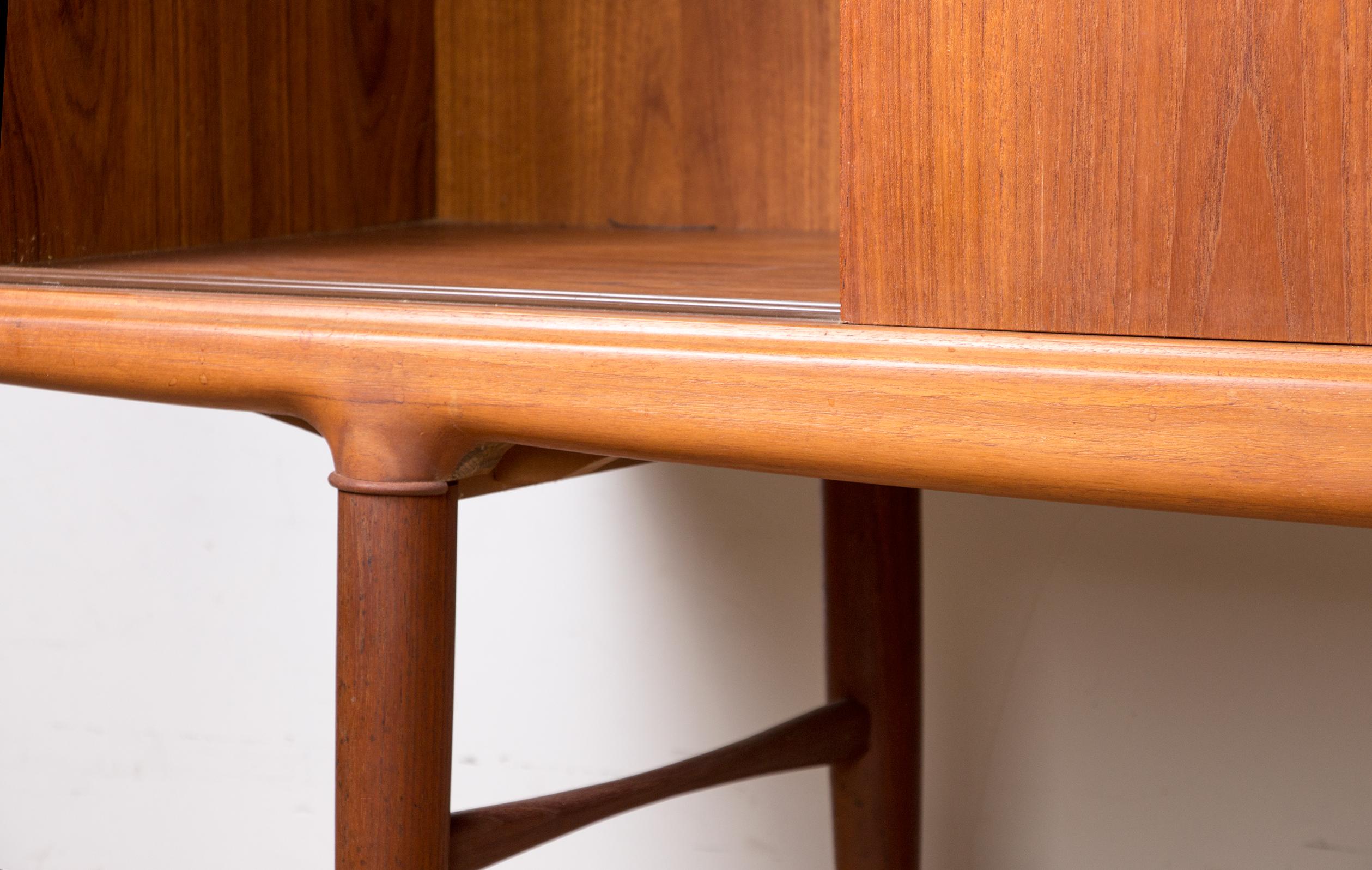 Sideboard, Highboard, Dänisch in Teak, von Gunni Omann für Omann Juns Møbelfabrik  7