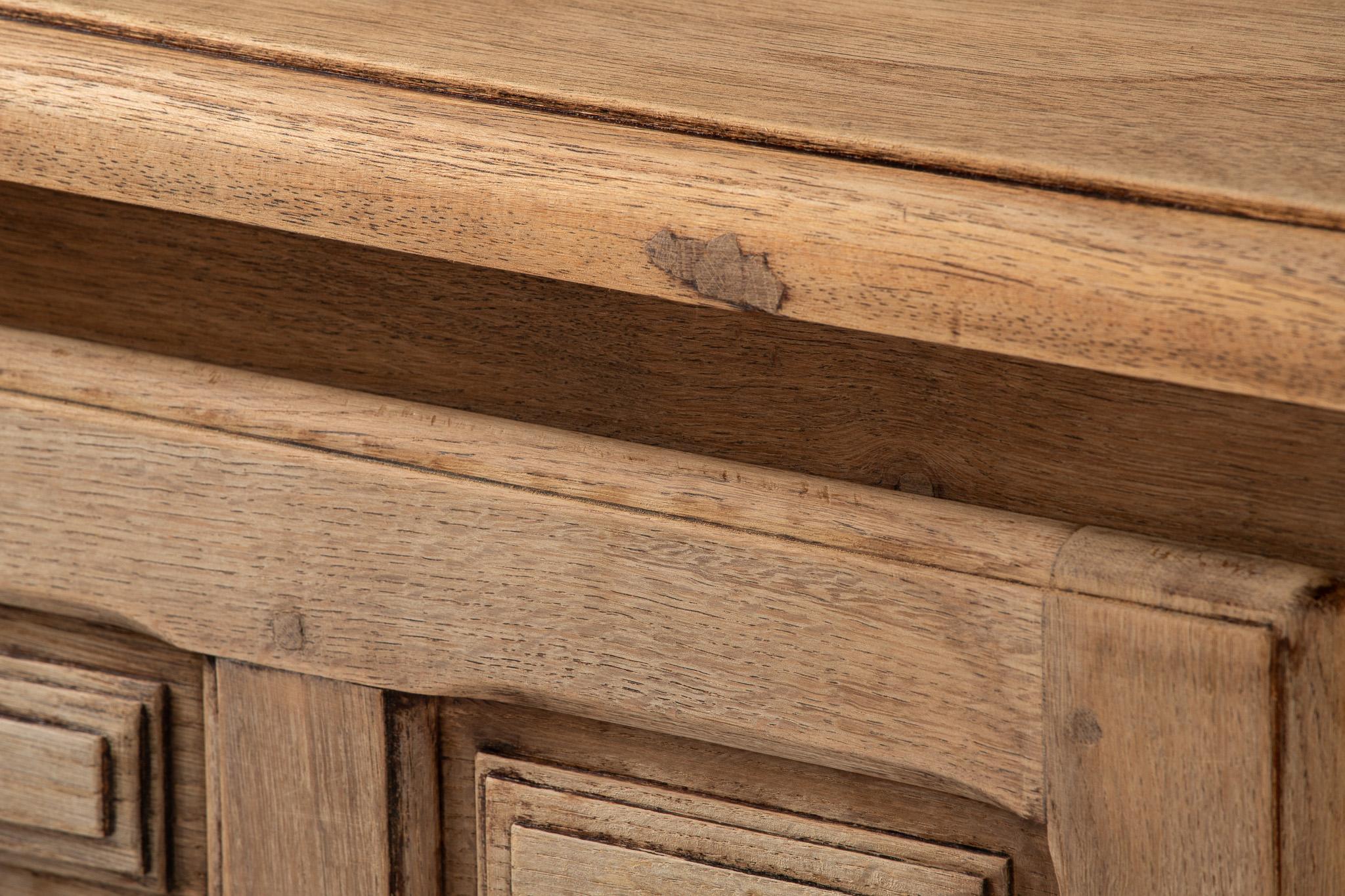 Sideboard in Carved Oak, Spain, 1940s im Angebot 4