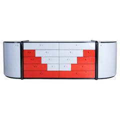 Sideboard aus lackiertem Holz, postmoderner Stil, 1980er Jahre