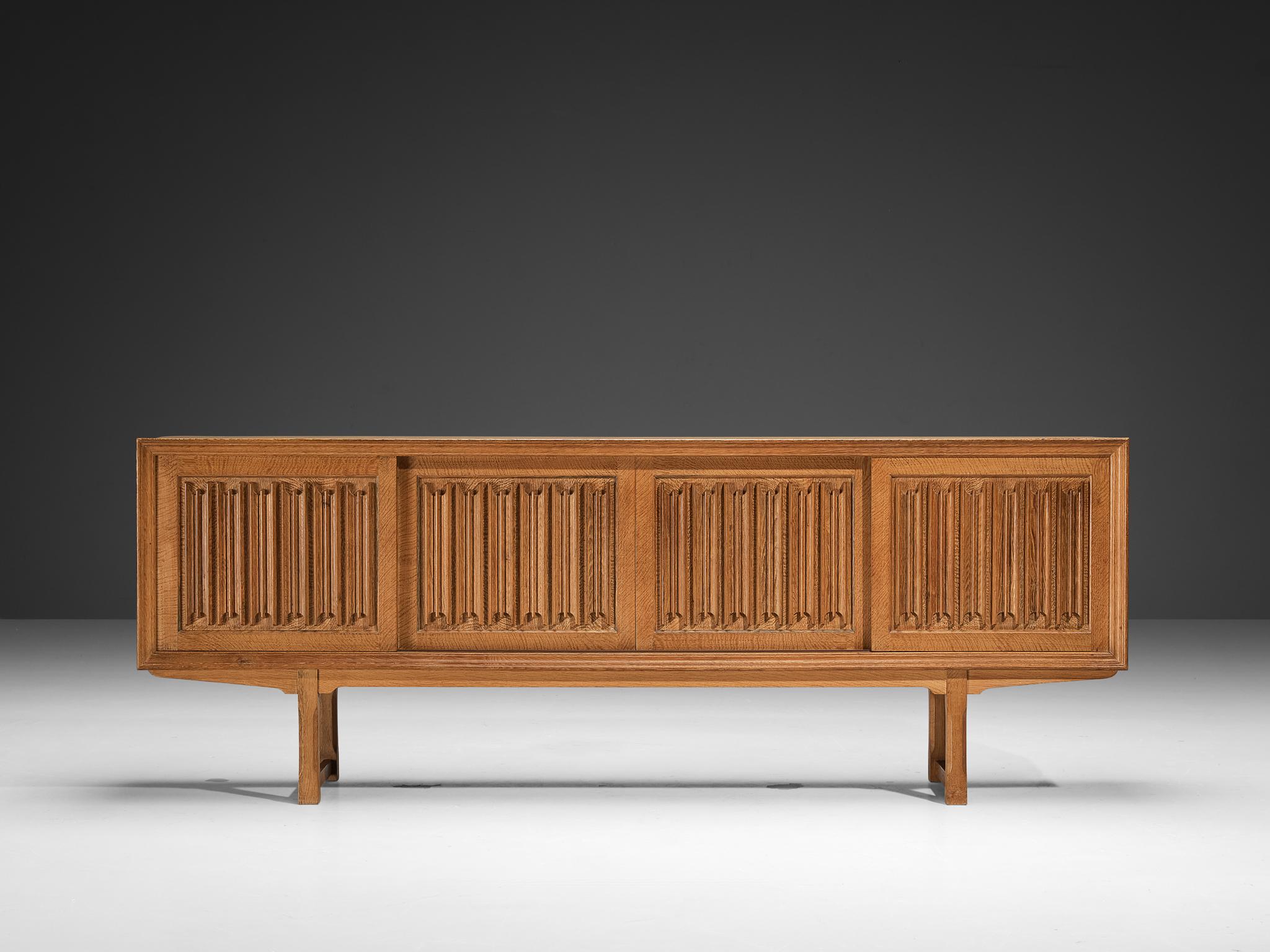 Sideboard aus Eiche von dänischem Schreiner 1