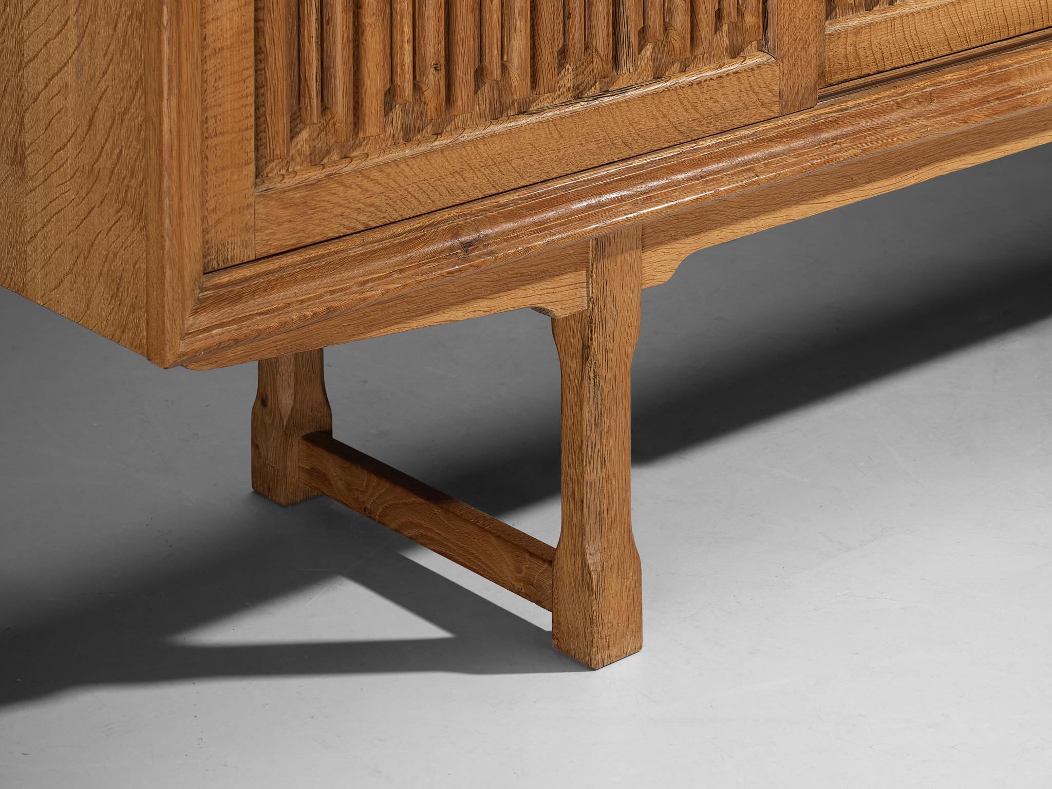 Sideboard aus Eiche von dänischem Schreiner 2