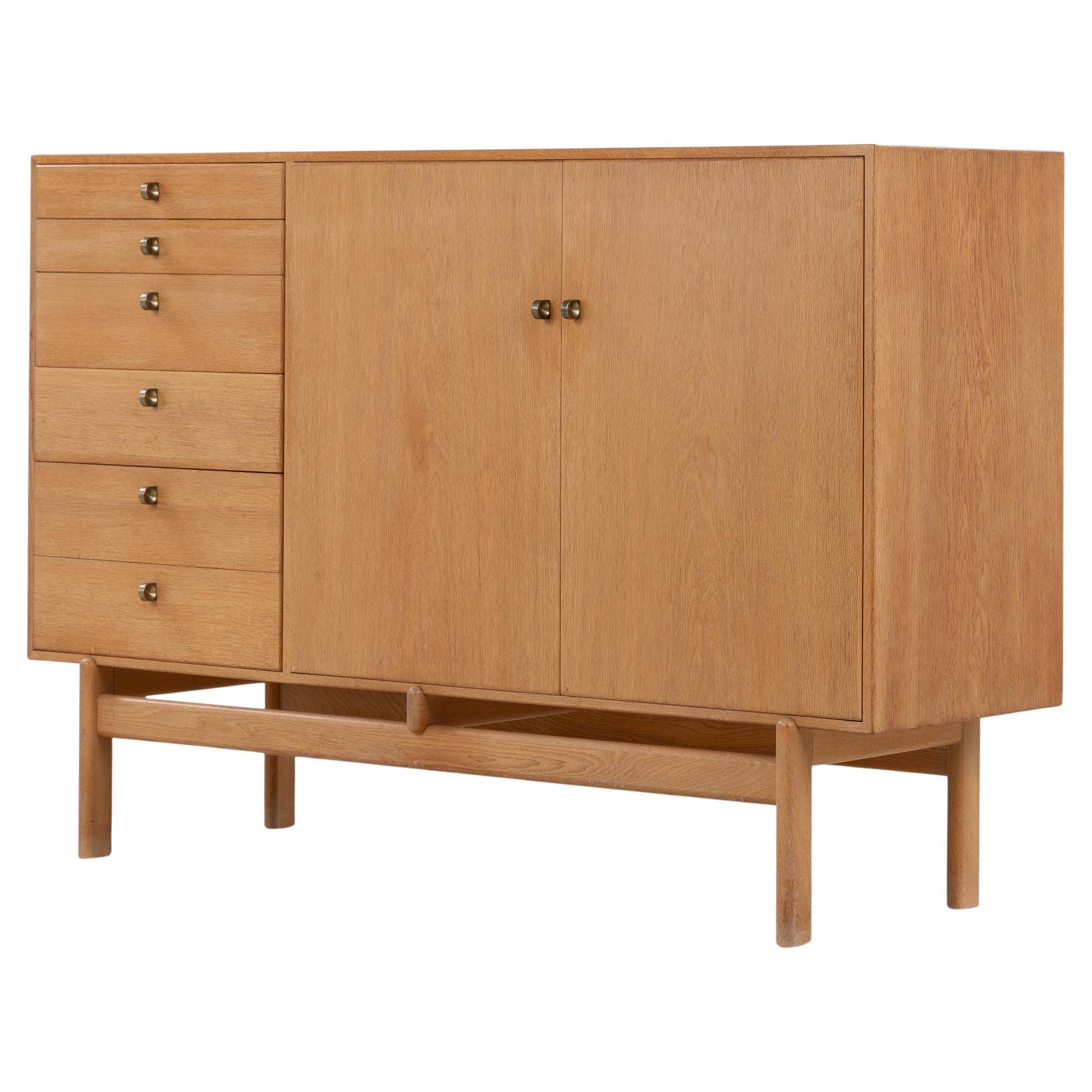 Sideboard in oak by Tove 
Edvard Kindt-Larsen For Sale