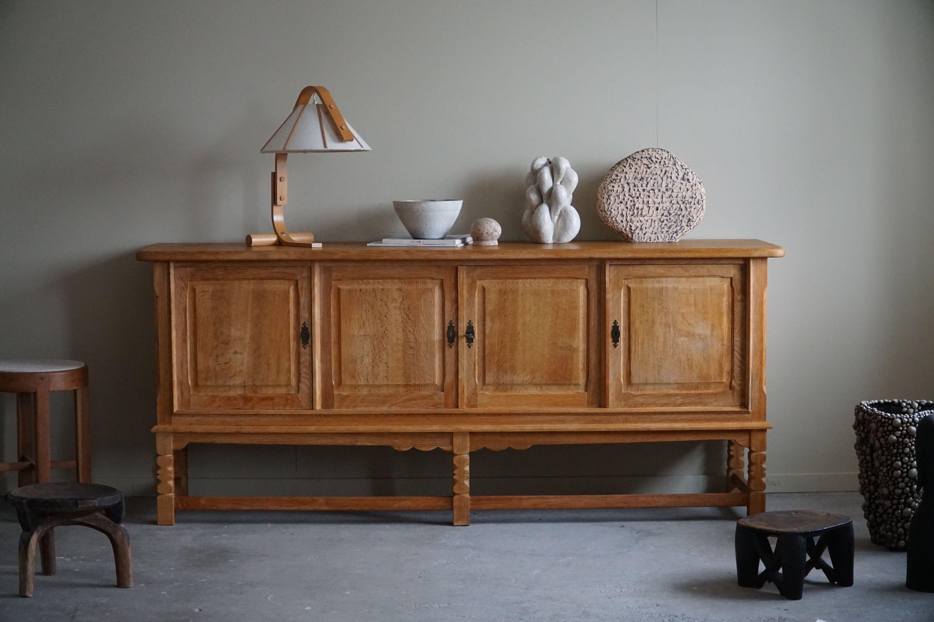 Sideboard in Oak, Made by a Danish Cabinetmaker, Mid Ccentury Modern, 1960s In Good Condition In Odense, DK
