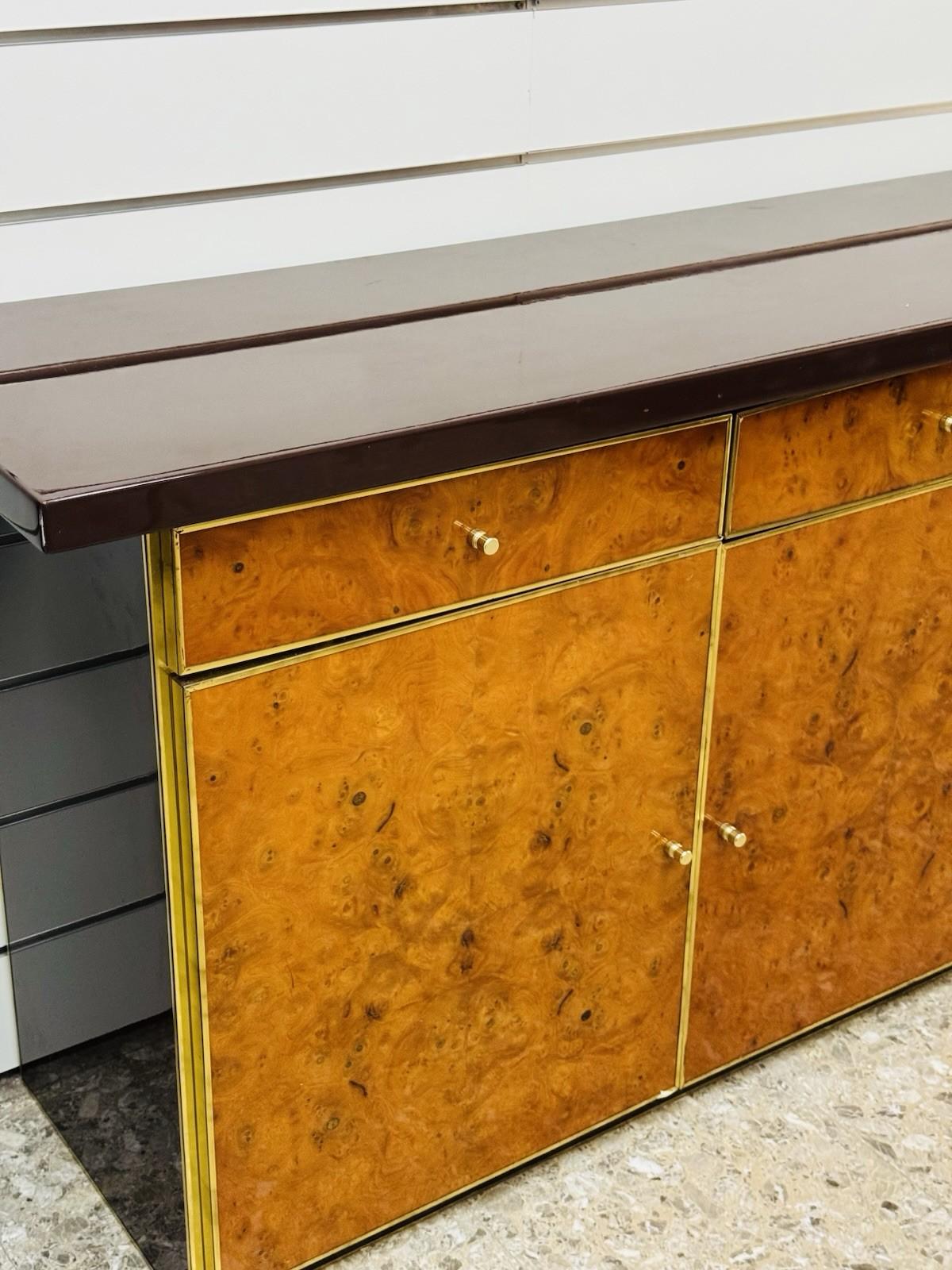 Sideboard In Radica E Metallo Dorato Modernariato Anni ‘70 im Angebot 3