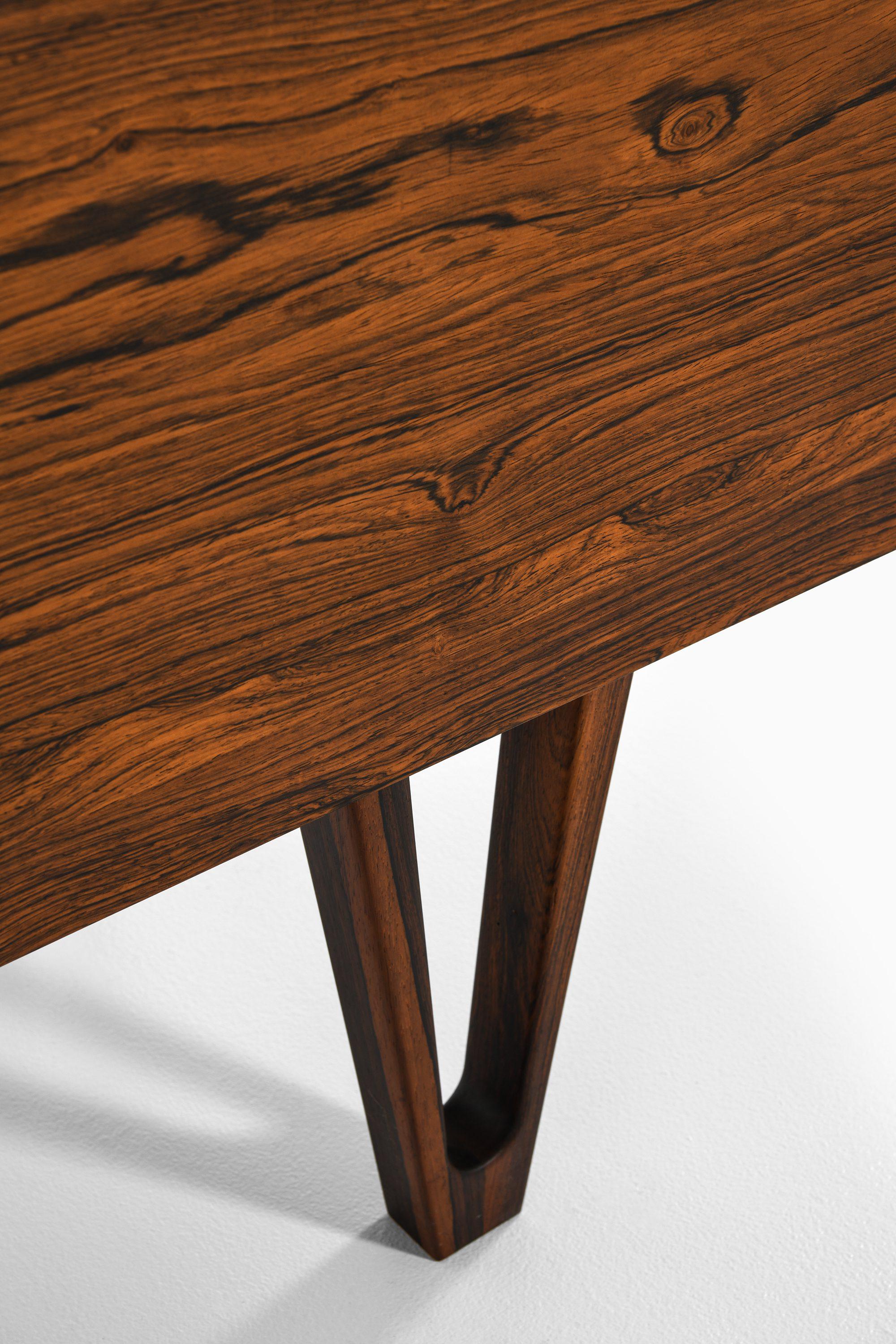 Credenza in palissandro di Ib Kofod-Larsen, 1958 in vendita 1