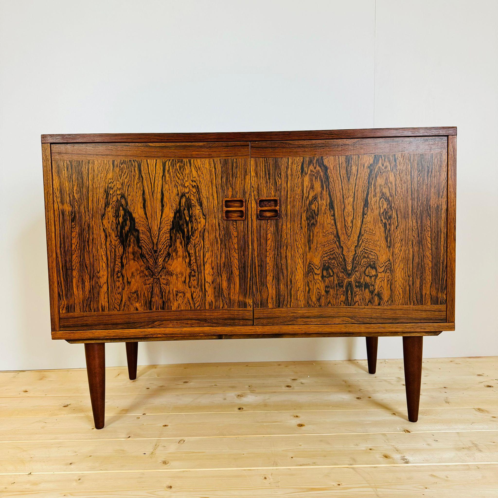 Tiny sideboard in rosewood, Denmark 1960
