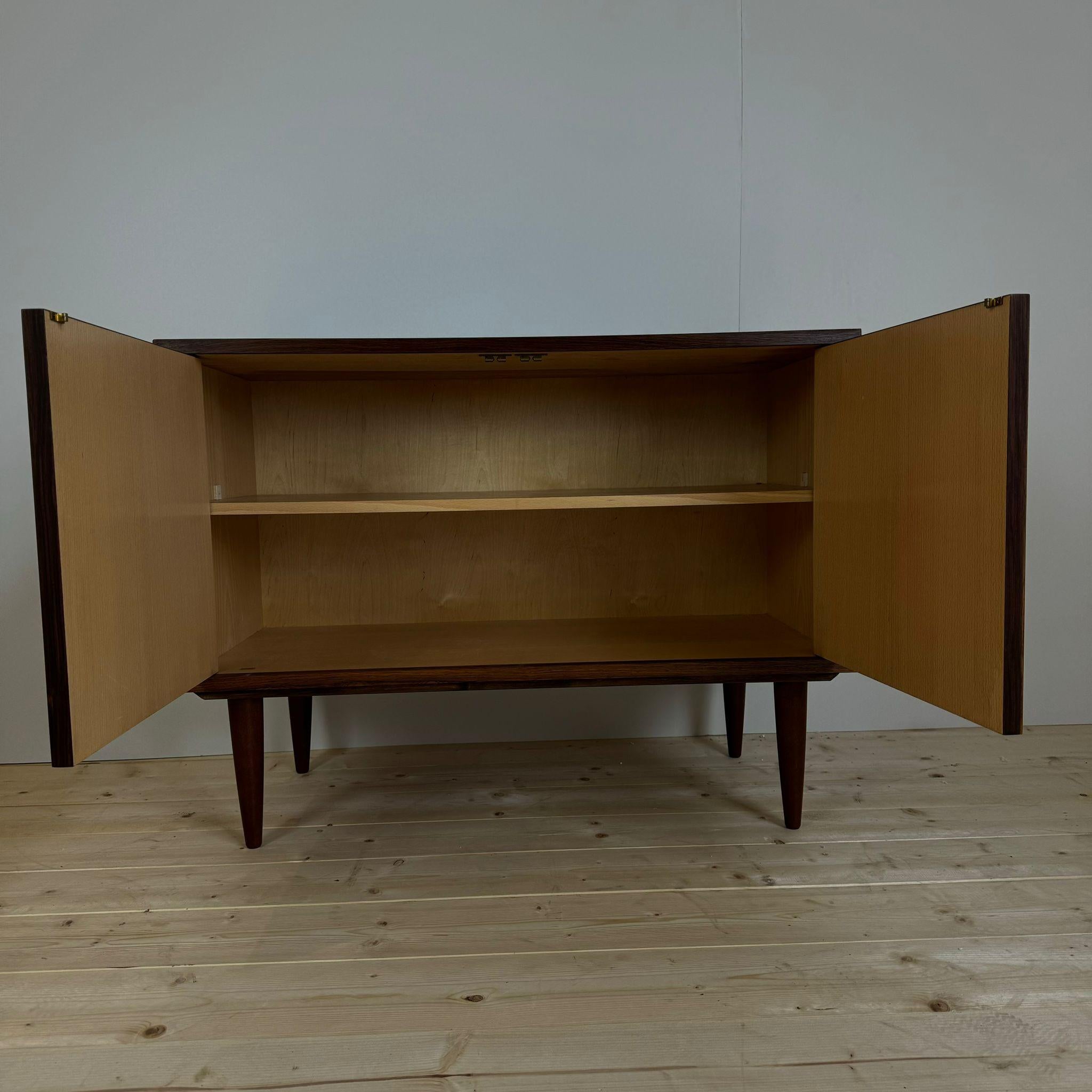 Impiallacciato Sideboard in rosewood, Denmark 1960 in vendita