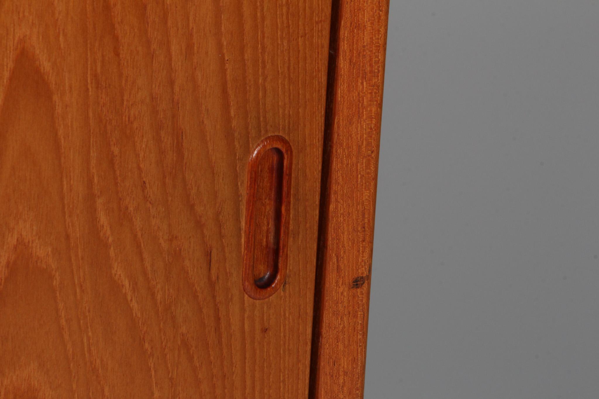 Mid-20th Century Sideboard in Rosewood Designed by Omann Junior from the 1960s, model 5 For Sale