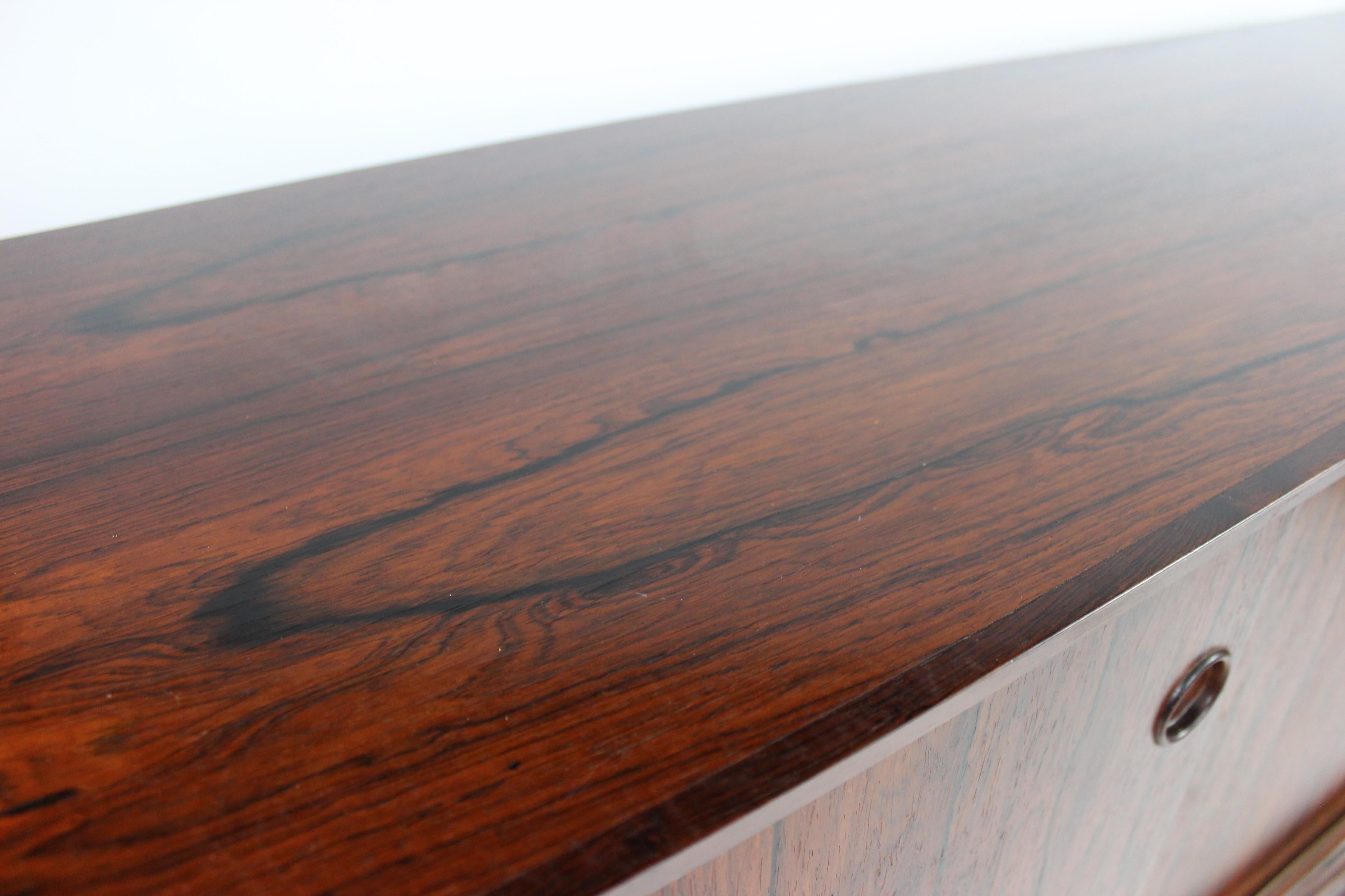 Sideboard in Rosewood of Danish Design from the 1960s 4