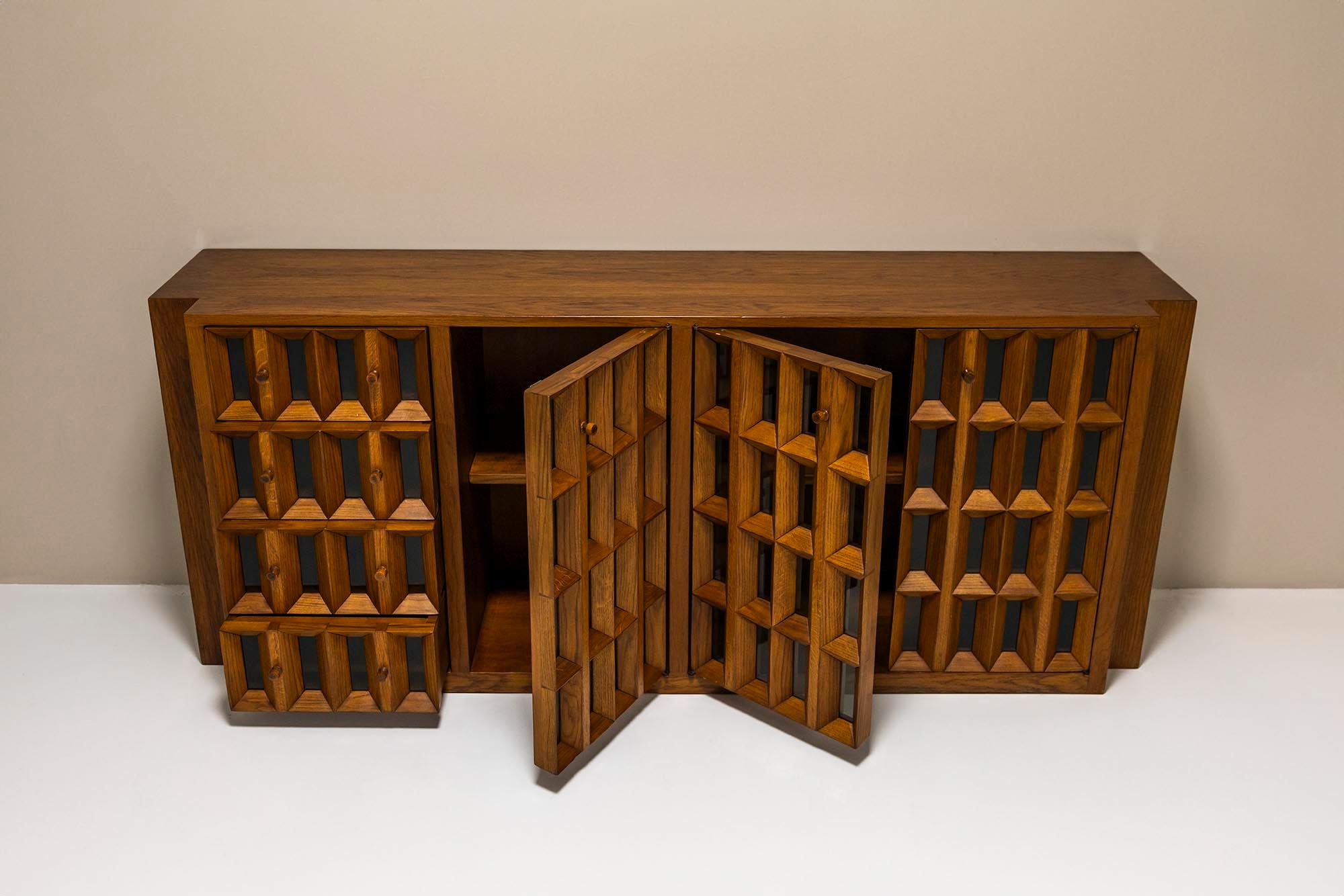 Sideboard in Slavonian Oak with Glass Framed Doors by Giuseppe Rivadossi For Sale 1