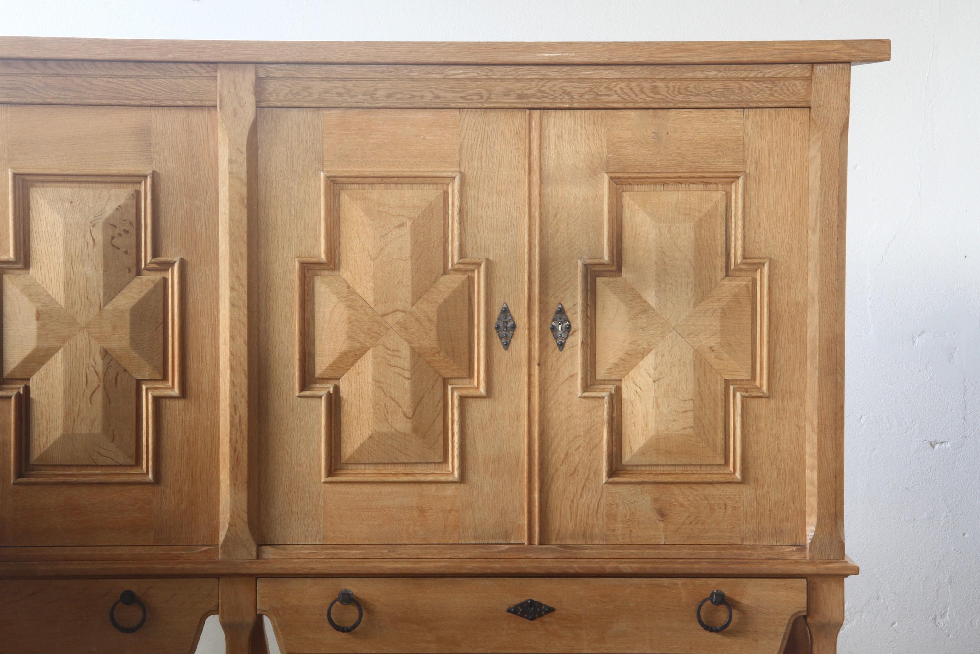 Mid-Century Modern Sideboard in Solid Oak, Kjærnulf style, Brutalist Cabinet 1960s For Sale