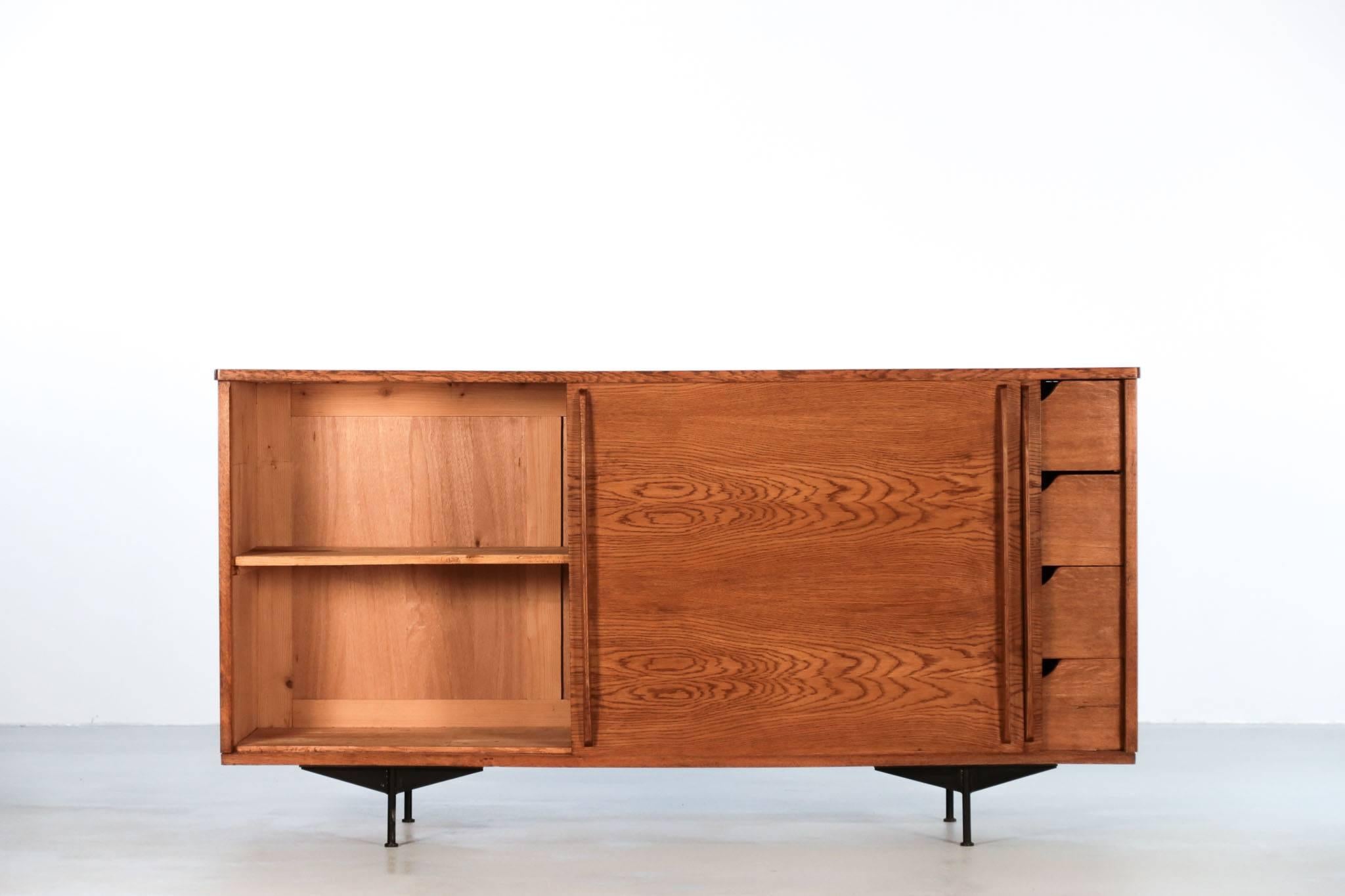 Sideboard in Style of Jean Prouvé Design, 1960 Oak In Excellent Condition In Lyon, FR