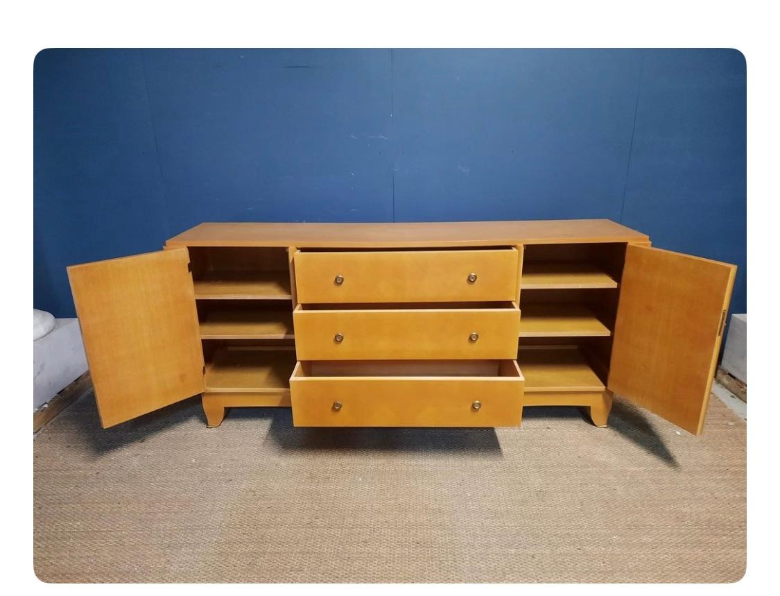 Other Sideboard in sycamore circa 1940 in the style of André Arbus For Sale