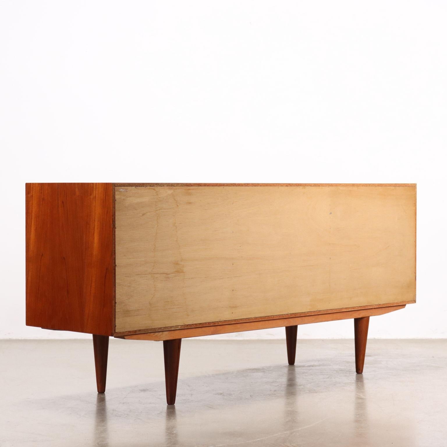 Sideboard in Teak Anni 60 4