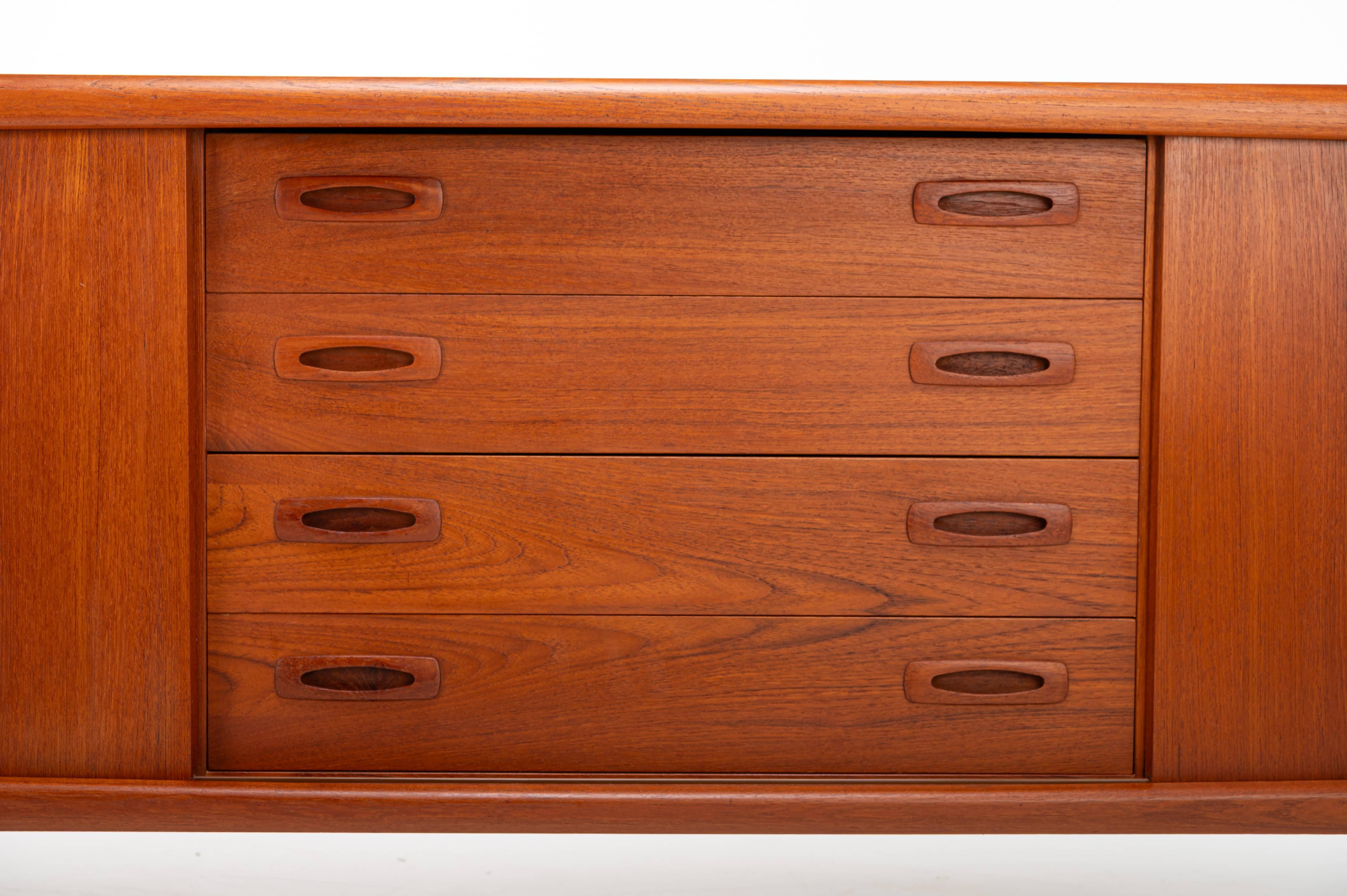 Teak Credenza in teak di H. A. Hansen, Danimarca, anni '60 in vendita