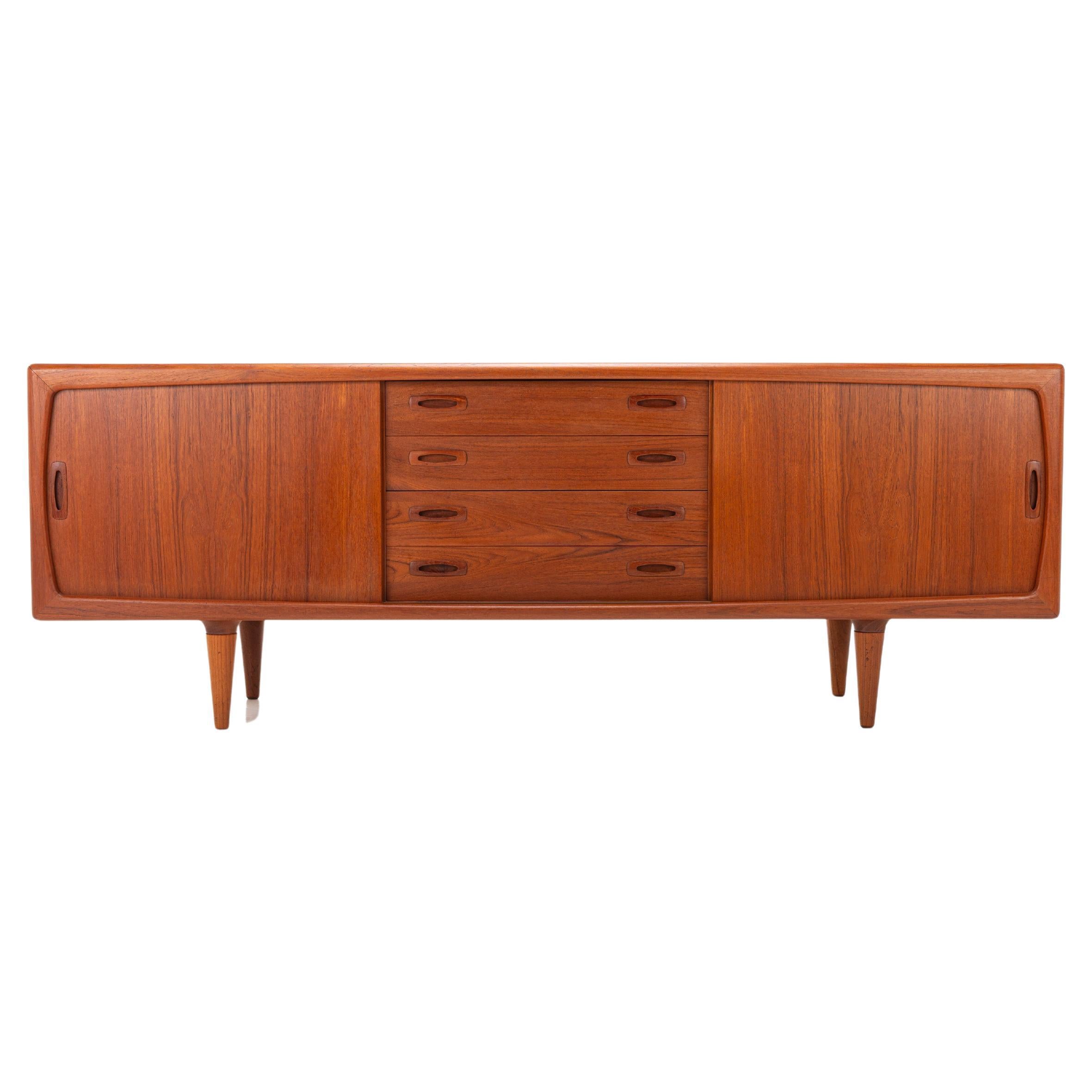 Sideboard aus Teakholz von H.P. Hansen, Dänemark, 1960er Jahre