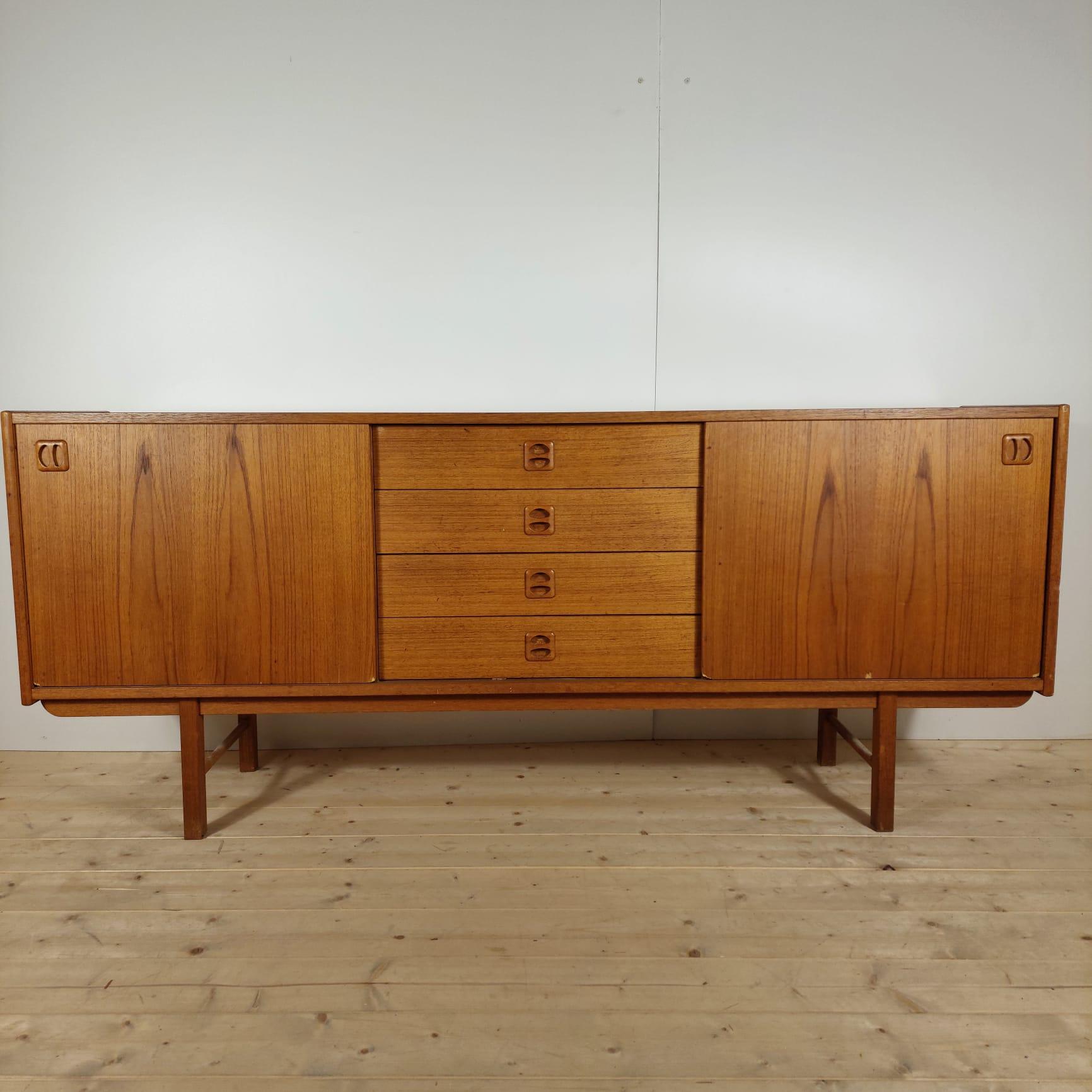 Sideboard in teak, Demark 1960 In condizioni buone in vendita a Torino, IT