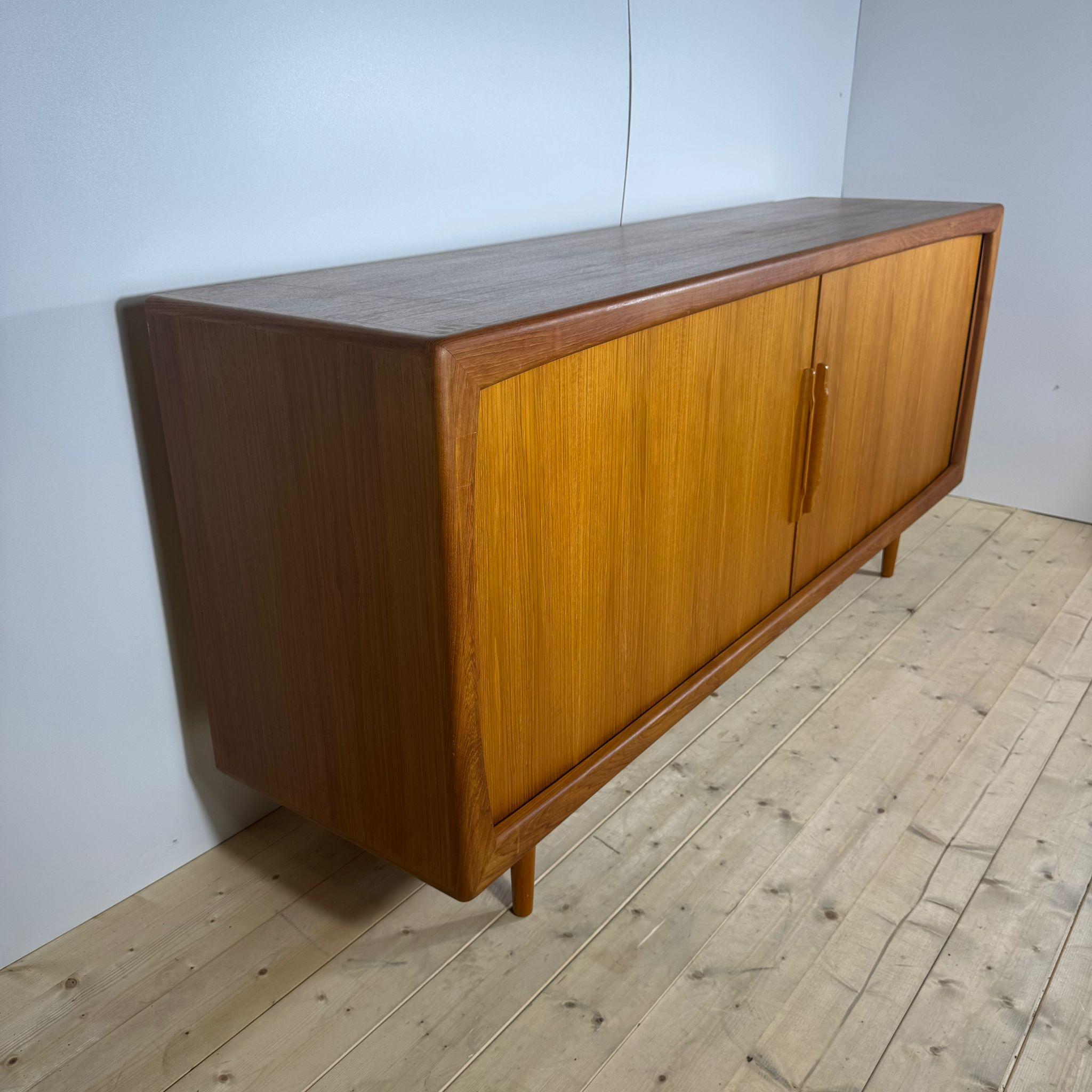 Mid-Century moderno Sideboard in teak, Denmark 1960 in vendita
