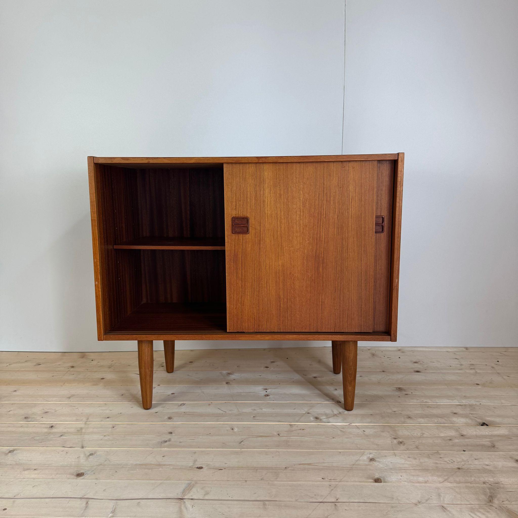 Sideboard in teak, Denmark 1960s For Sale 2