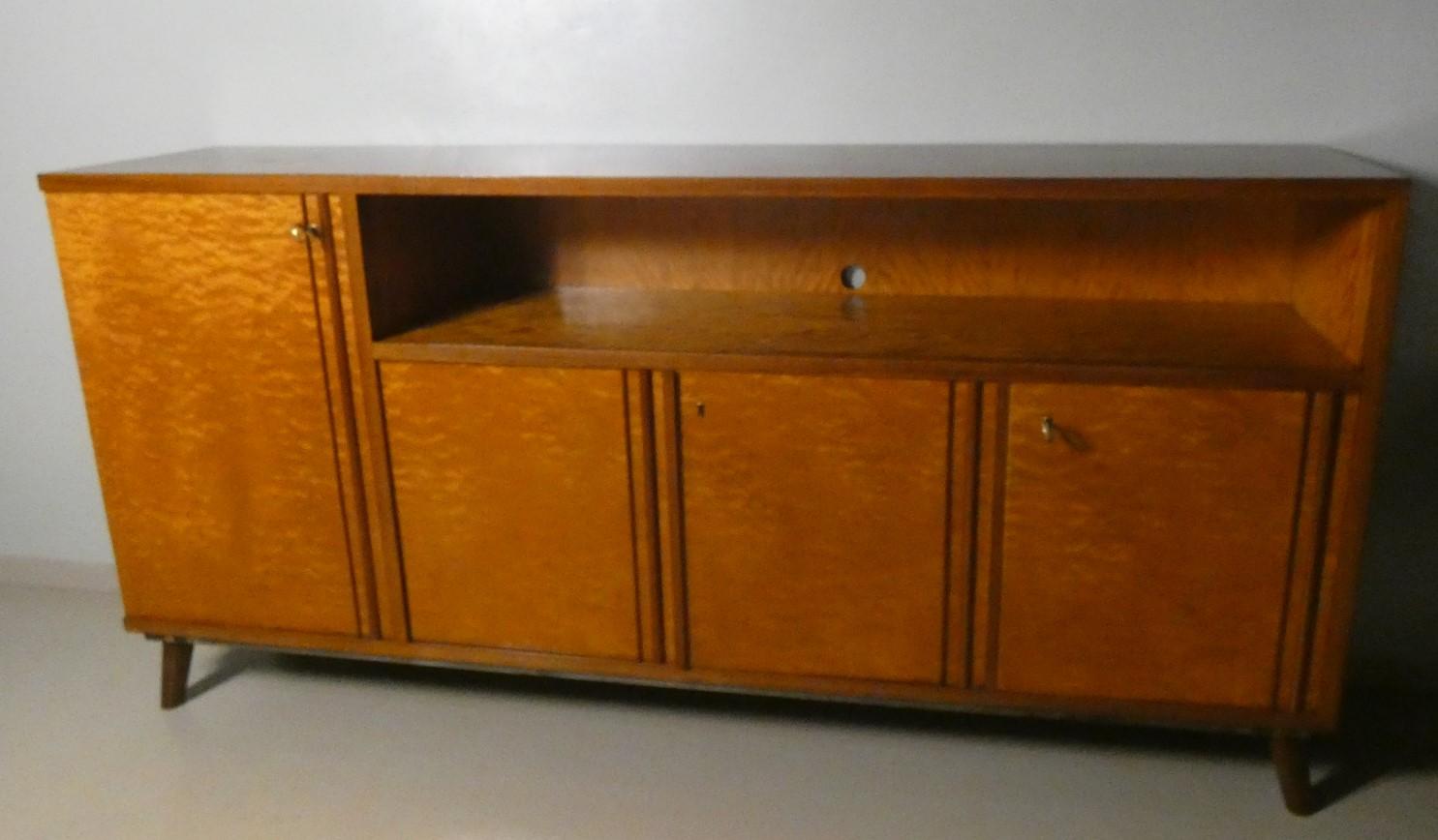 Scandinavian Modern Solid Teak Sideboard, Italy 1970s For Sale