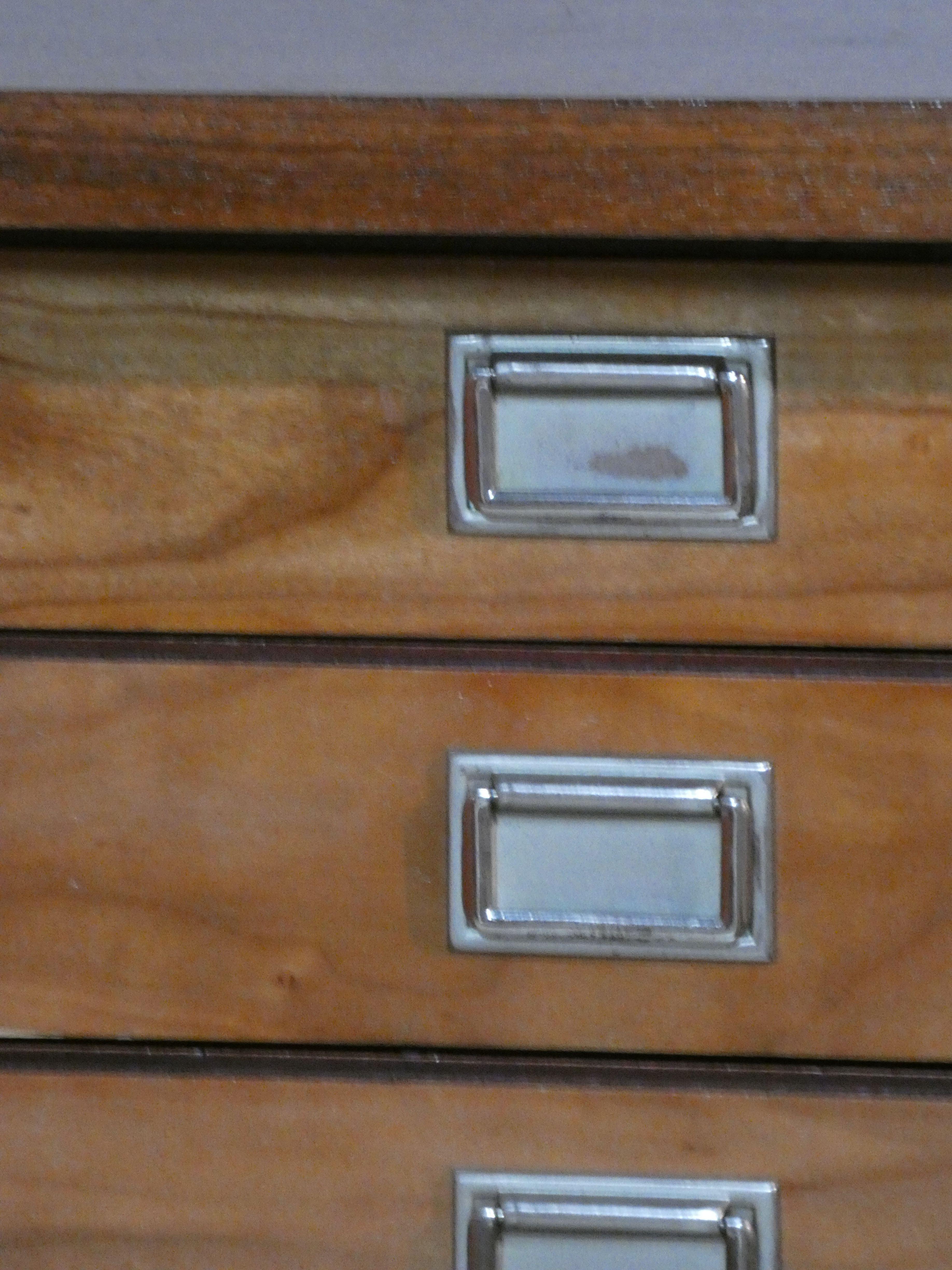 Solid Teak Sideboard, Italy 1970s In Excellent Condition For Sale In modena, Emilia-Romagna