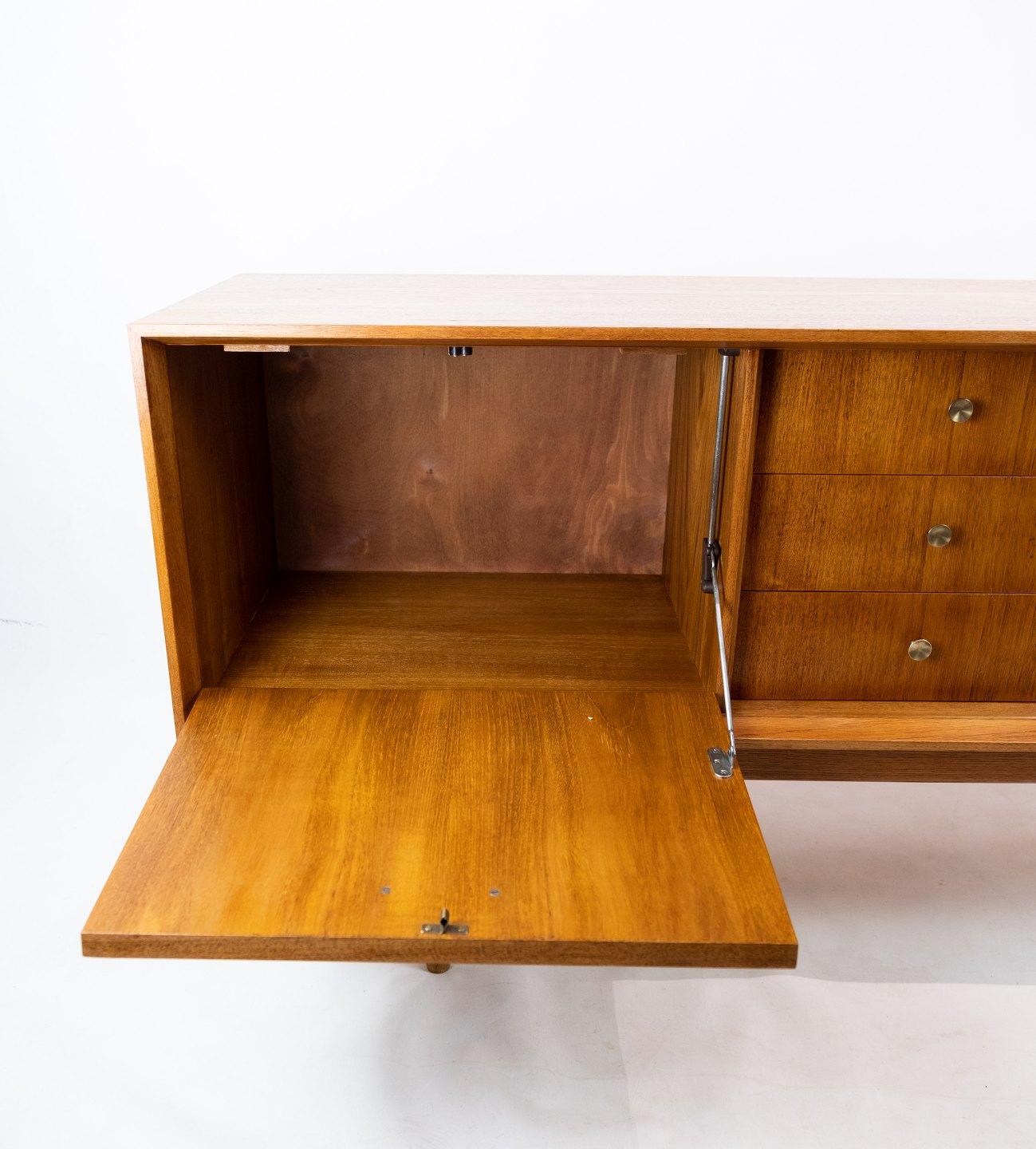 Sideboard in teak of Danish design from the 1960s. The sideboard is in great vintage condition.
 