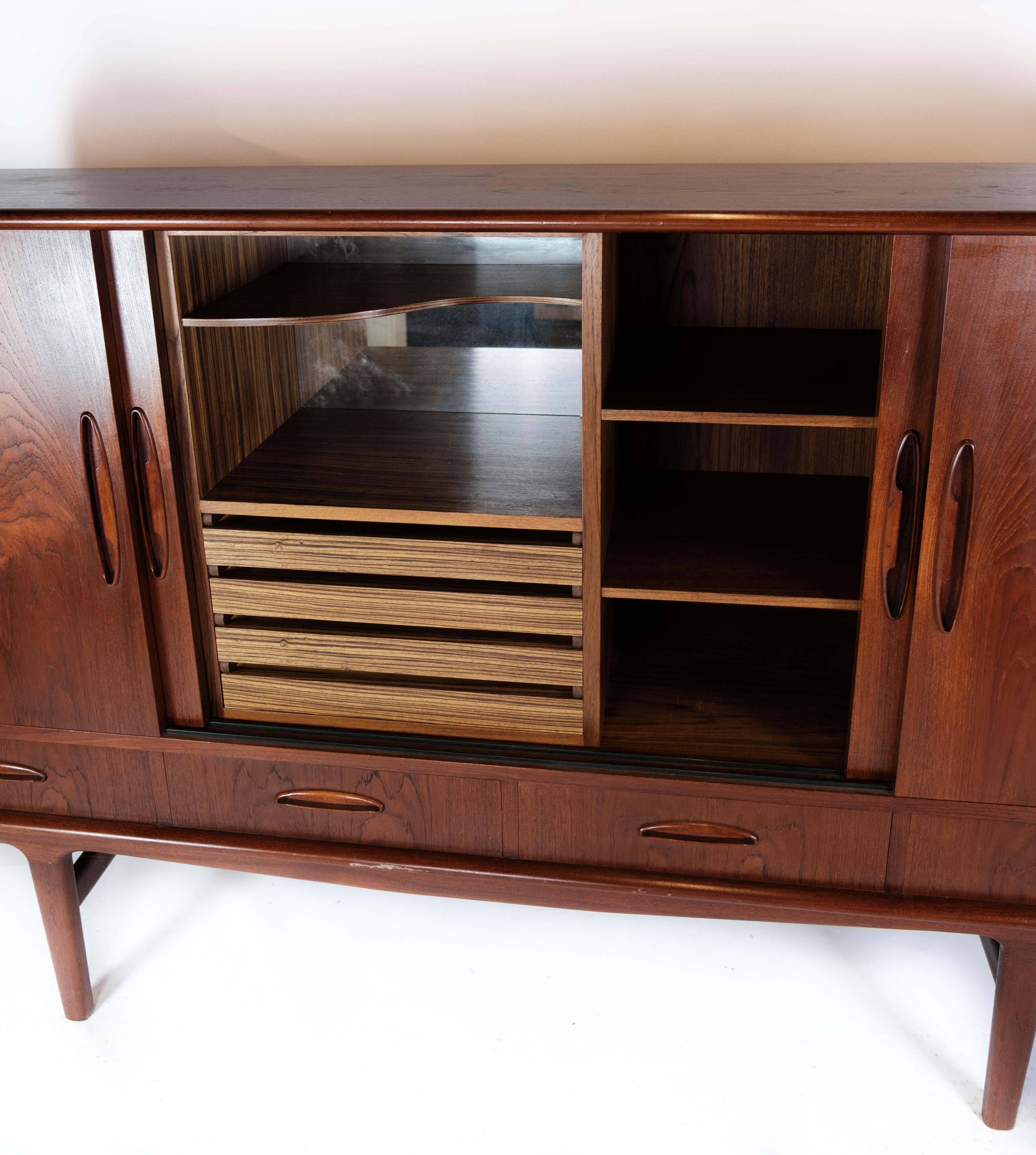 Sideboard in Teak of Danish Design from the 1960s 2